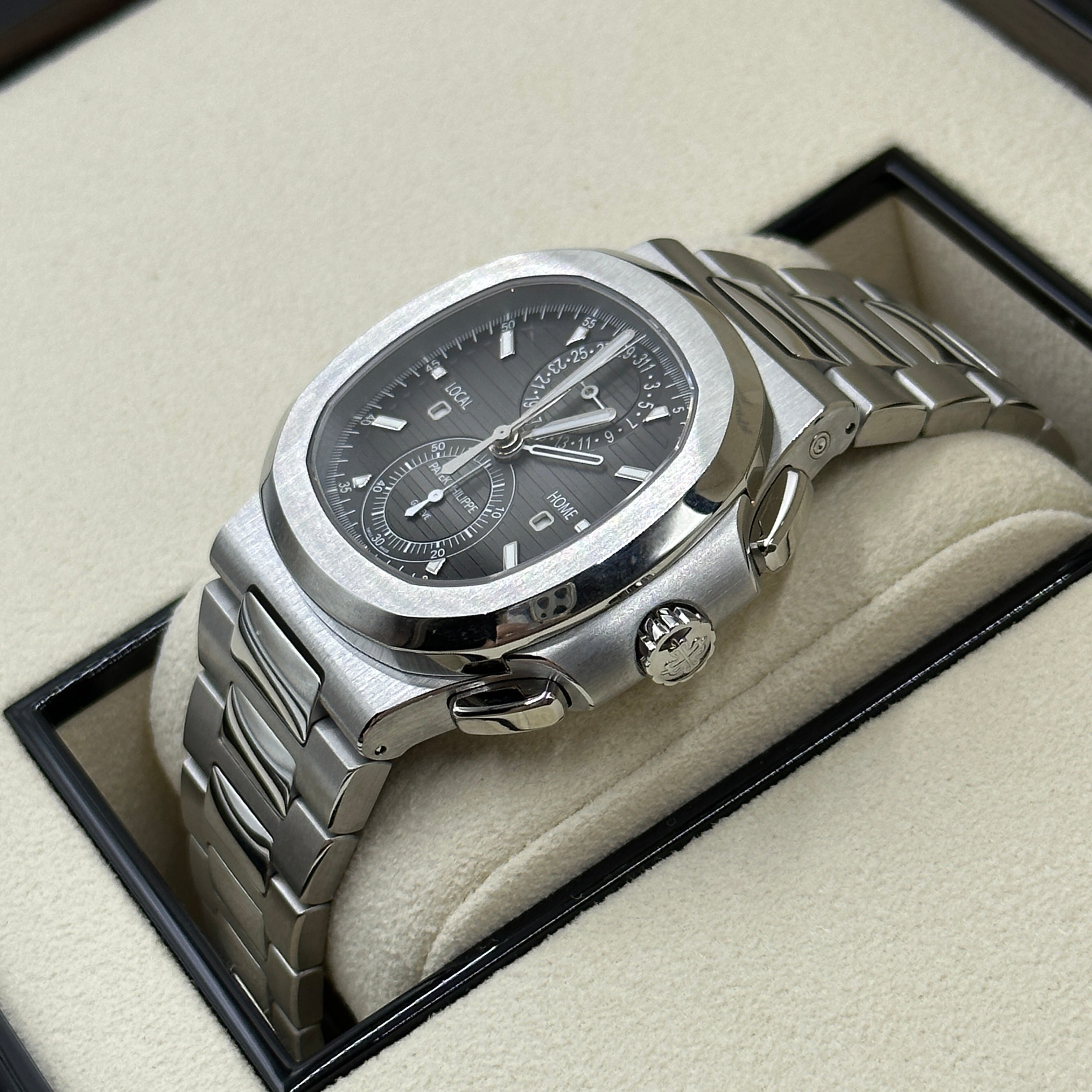 Patek Philippe Nautilus Esfera Gris / 5990/1A-001