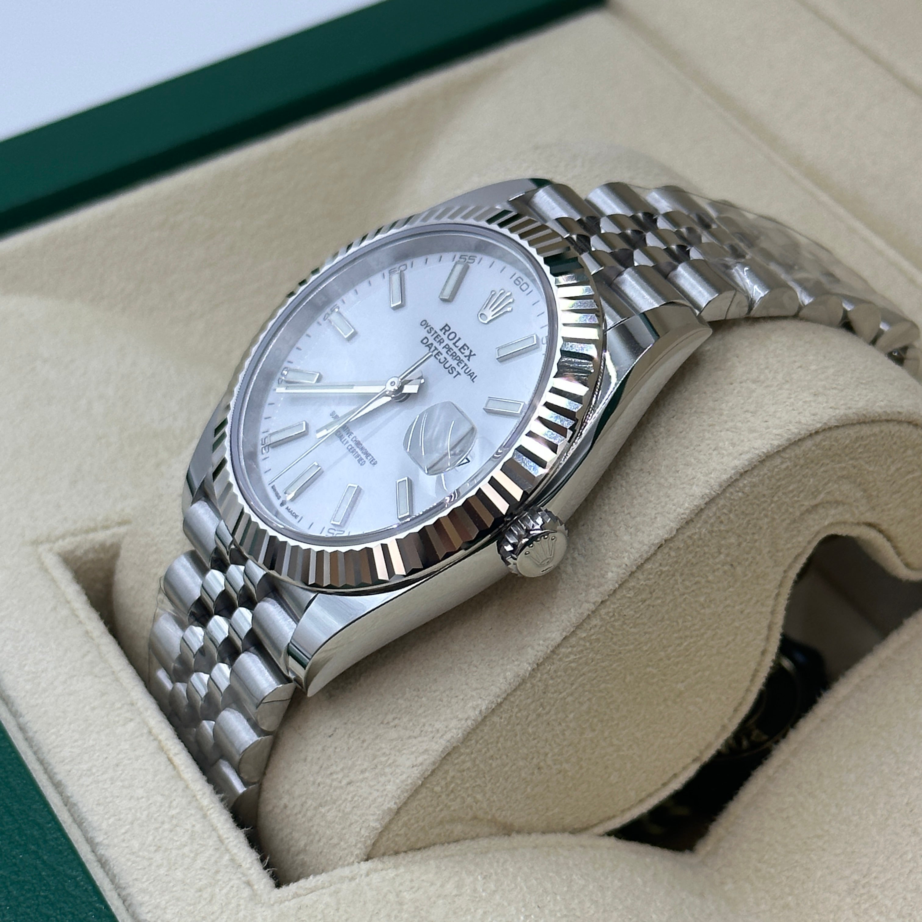 Rolex Datejust 41 126334 Weißer Index Jubilee 2025