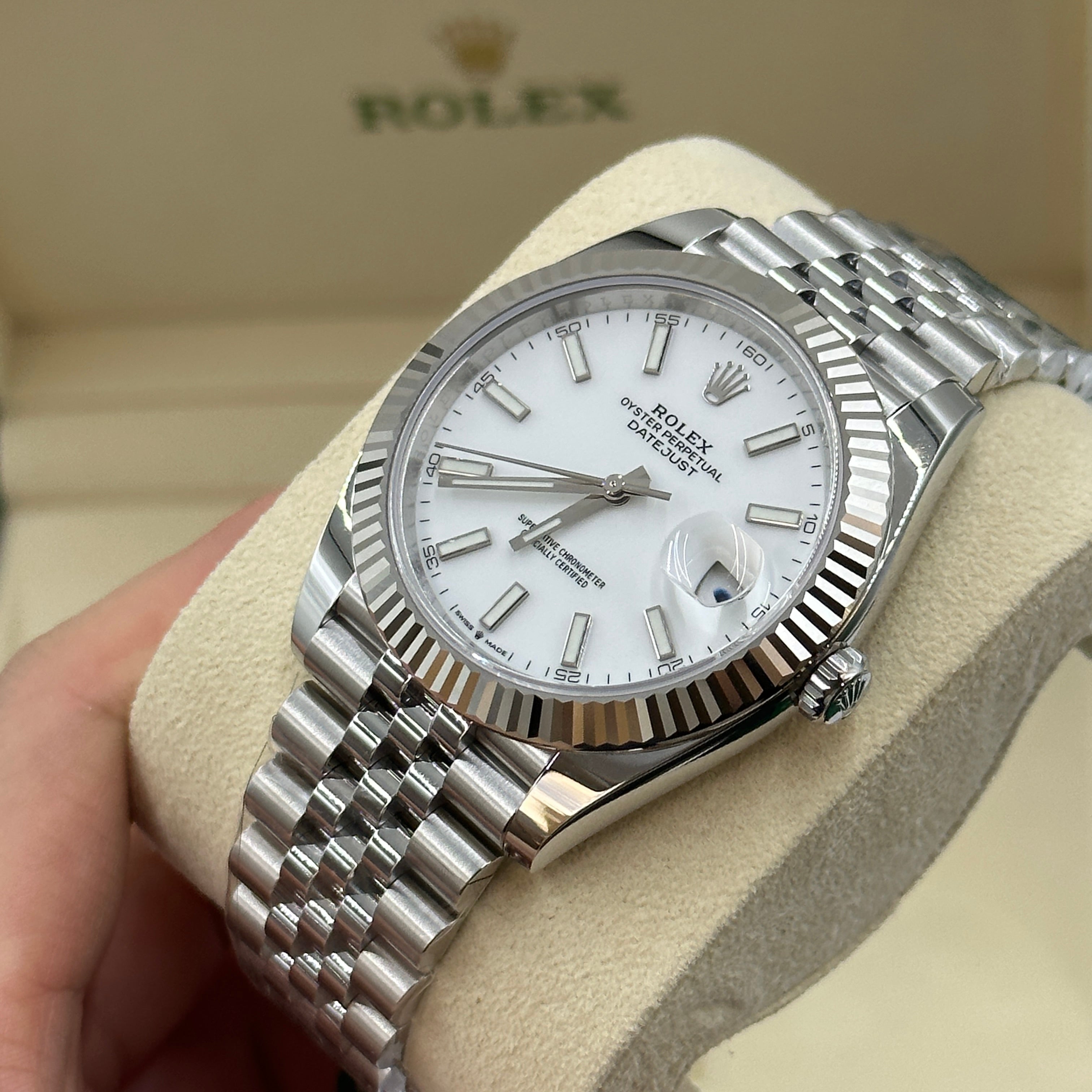 Rolex Datejust 41 126334 Weißer Index Jubilee 2025