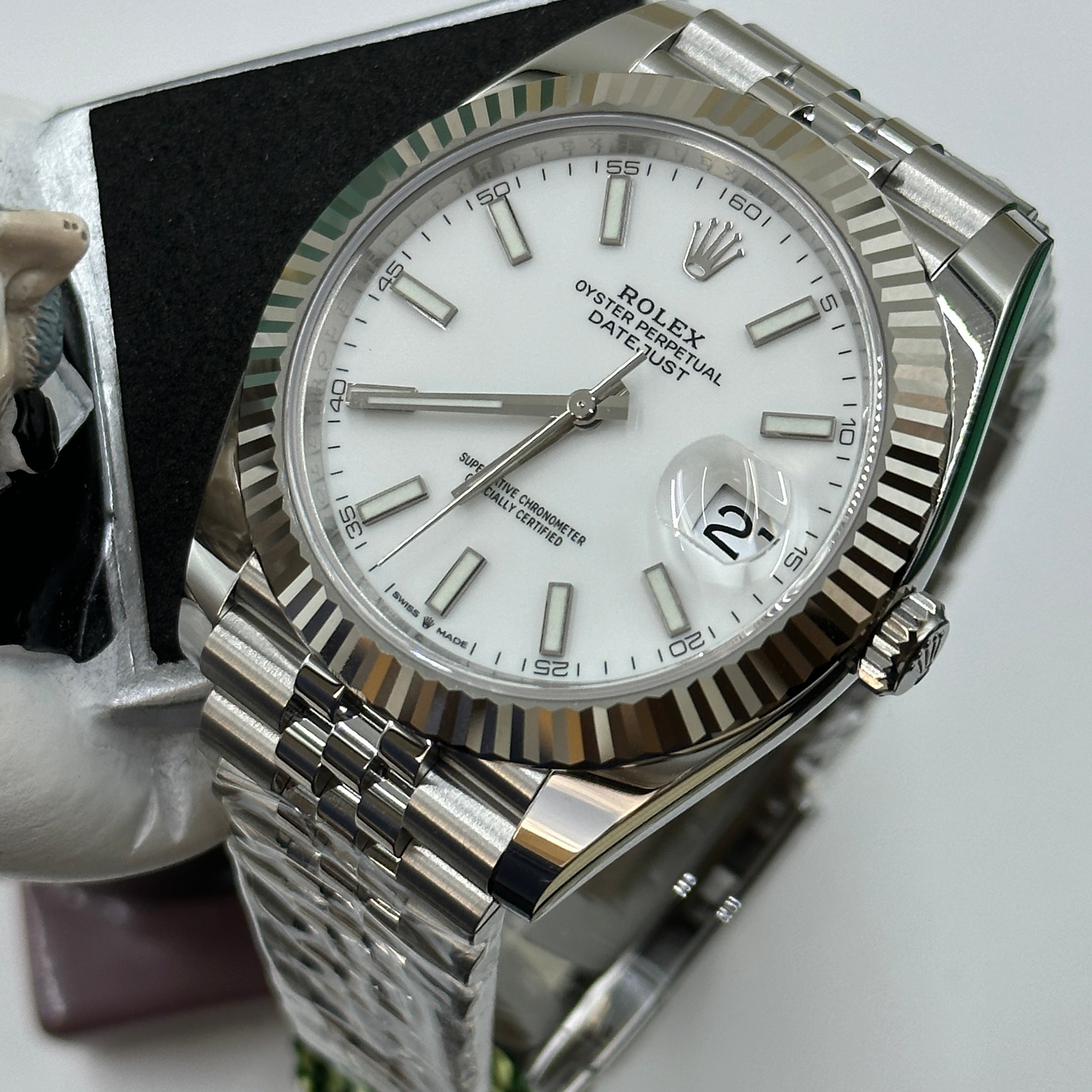 Rolex Datejust 41 126334 Weißer Index Jubilee 2025