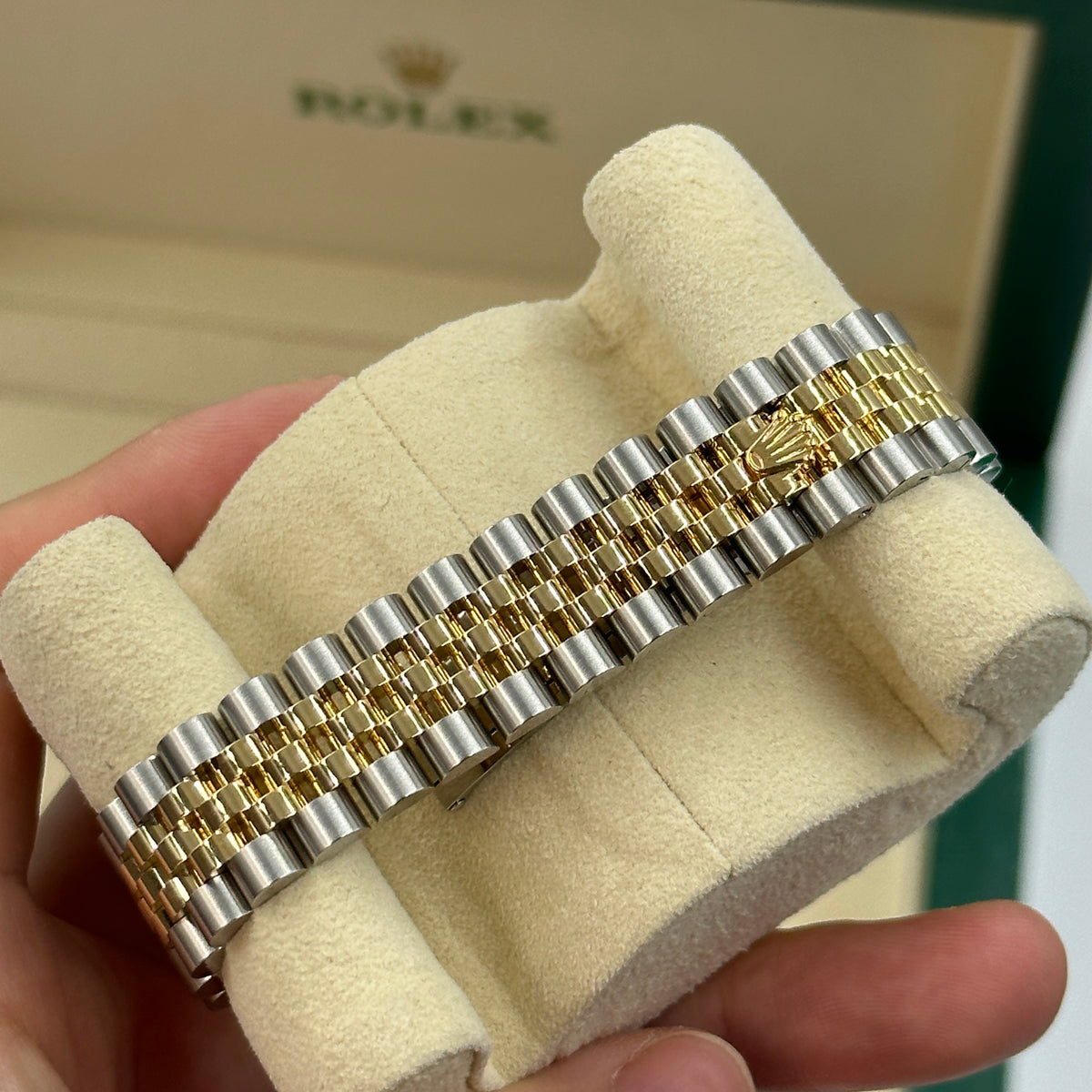Rolex Datejust 31 278273 White Roman Jubilee 2025