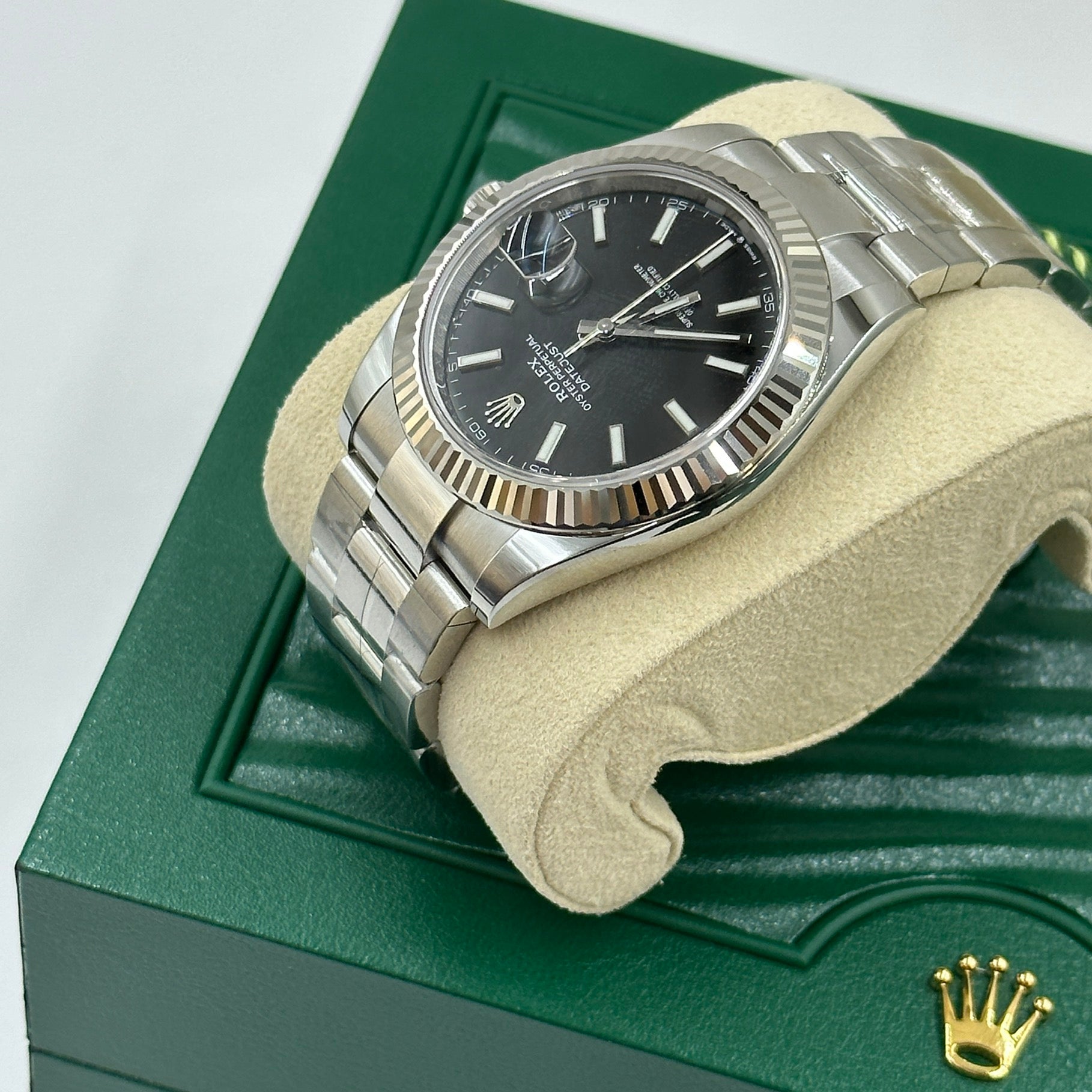 Rolex Datejust 41 126334 Schwarzer Index Oyster 2025