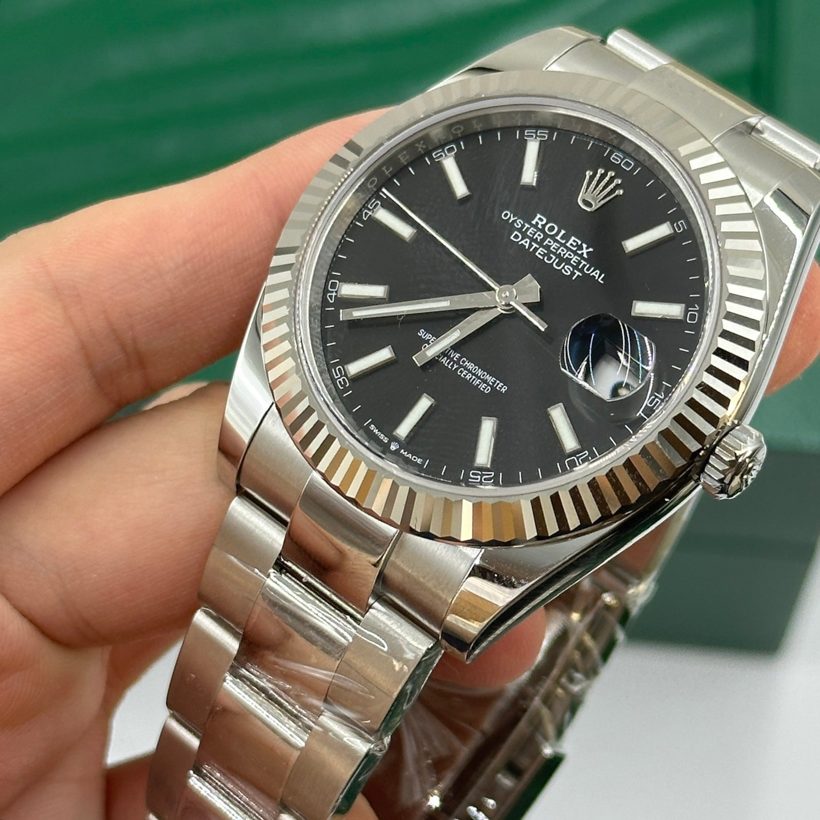 Rolex Datejust 41 126334 Schwarzer Index Oyster 2025