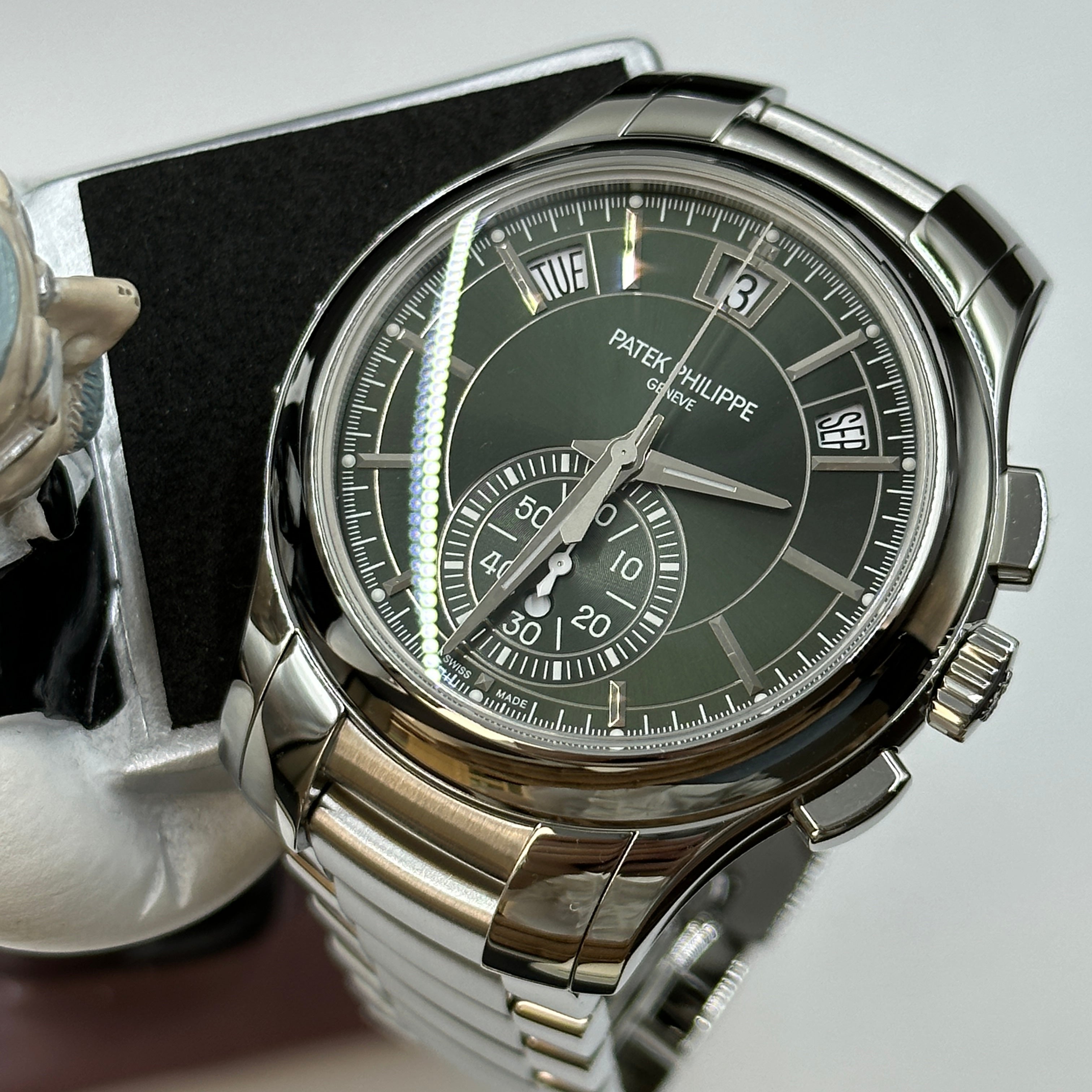 Patek Philippe 5905/1A-001 2025