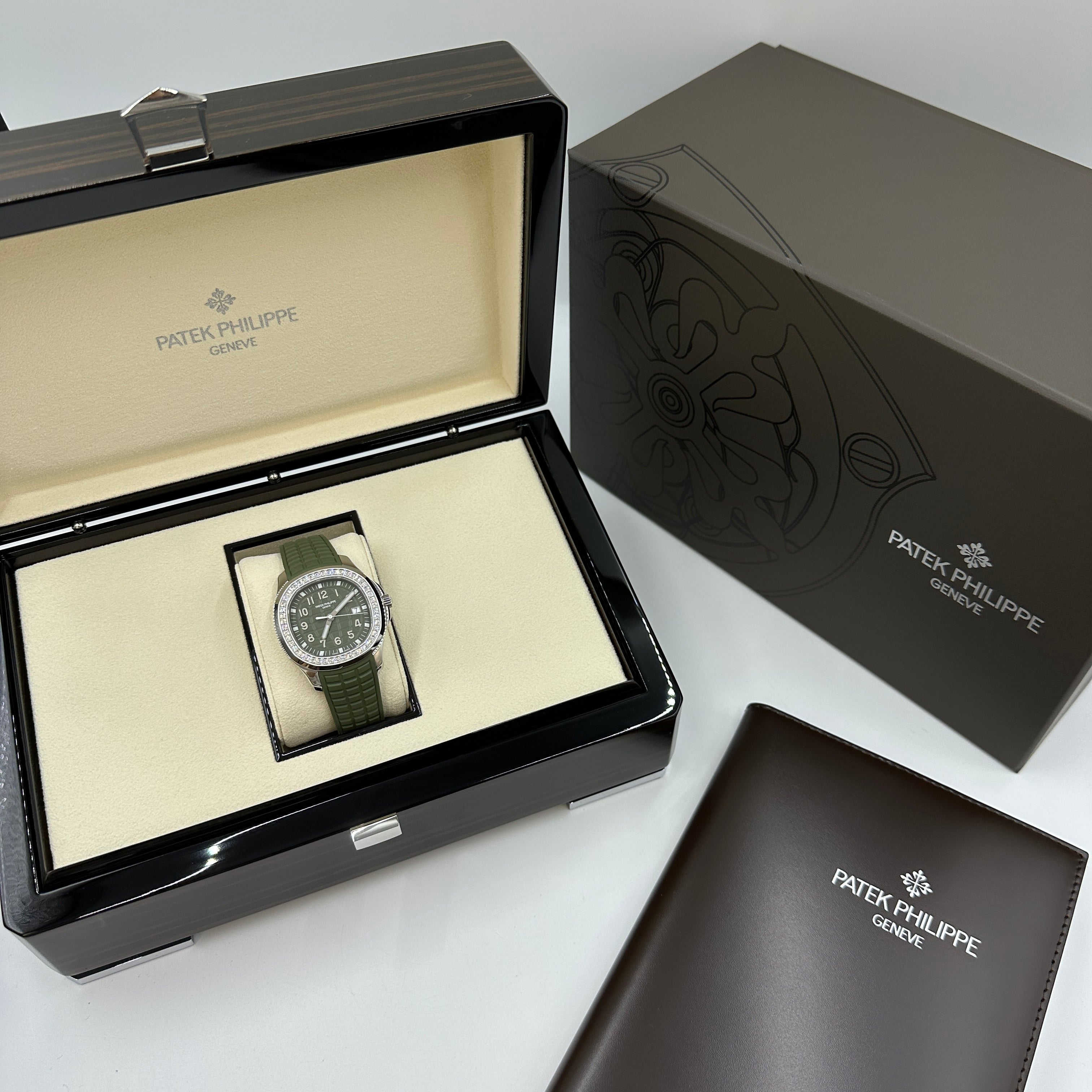 Patek Philippe Aquanaut Luce 5267/200A-011