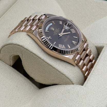 Rolex Day-Date 40 228235 CHOC ROMAN