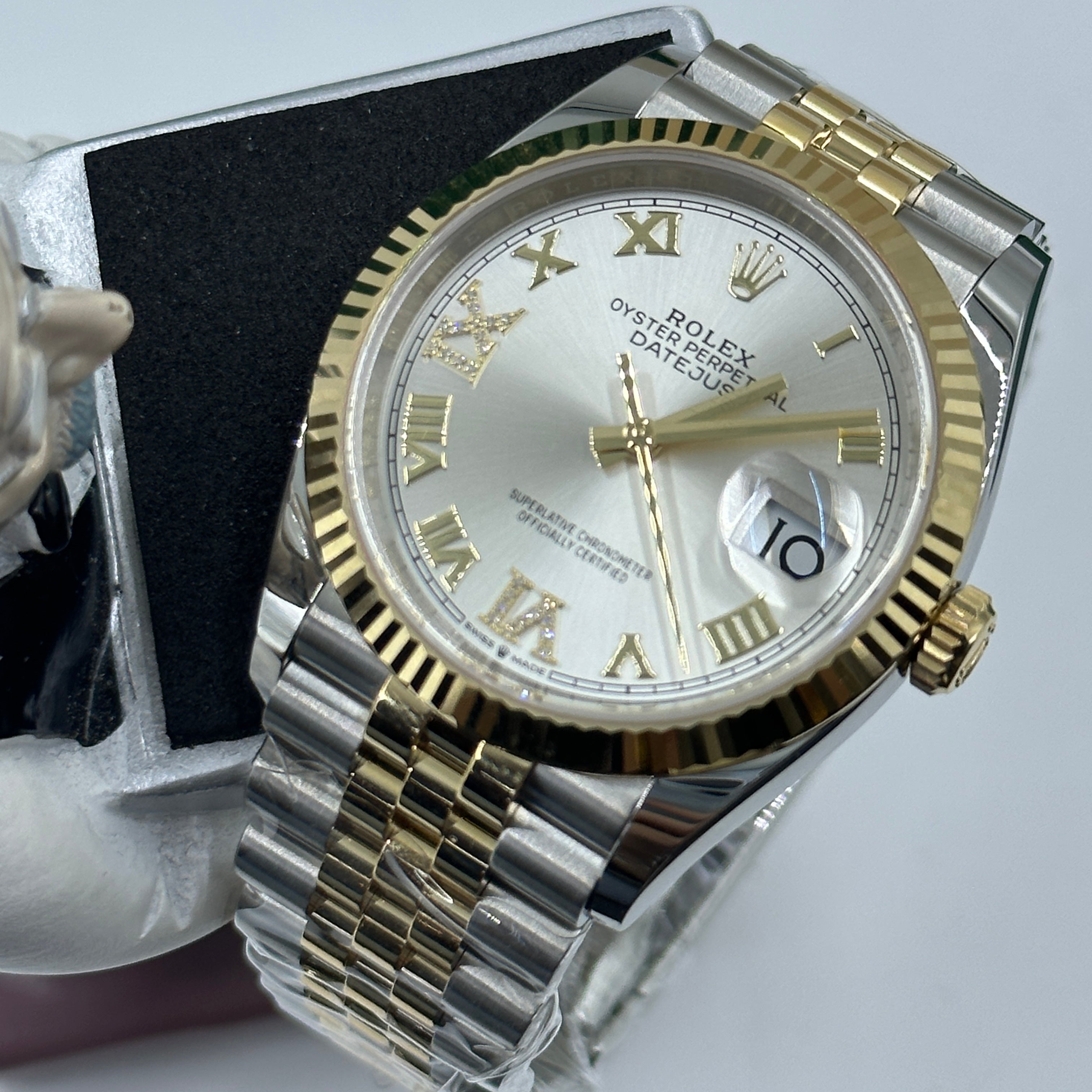 Rolex Datejust 36 126233 SILBER VIIX Gelbgold Stahl JUB