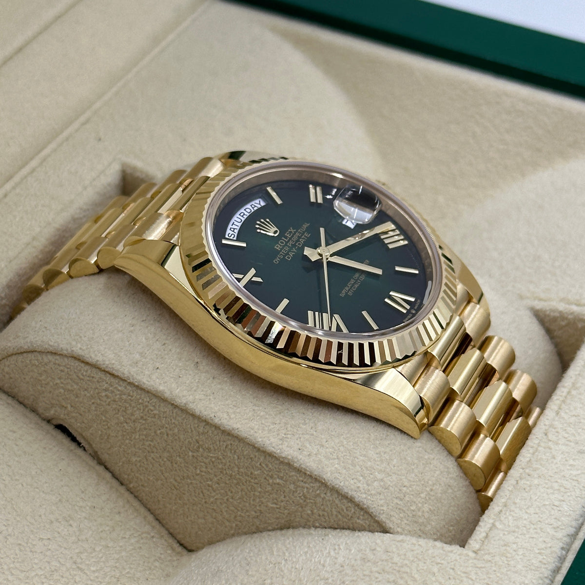 Rolex Day-Date 40 228238 Green Ombré Roman 2025