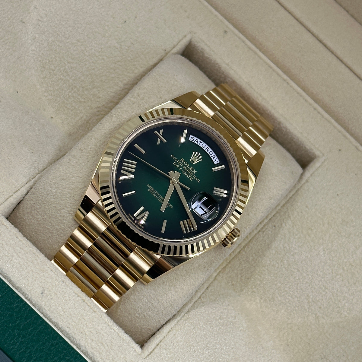 Rolex Day-Date 40 228238 Green Ombré Roman 2025