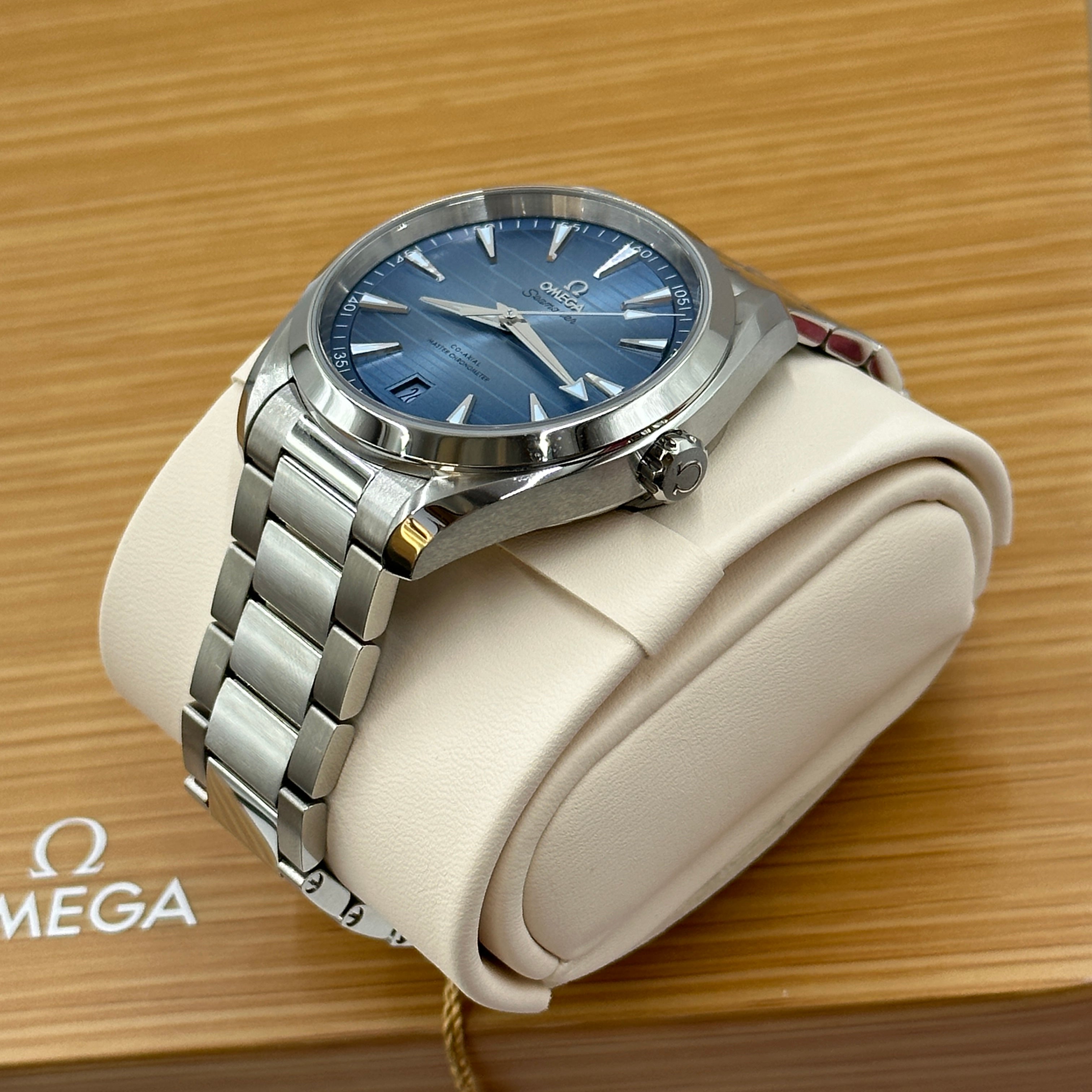 Omega 220.10.41.21.03.005 Aqua Terra 150m Co-axial Master Chronometer Summer