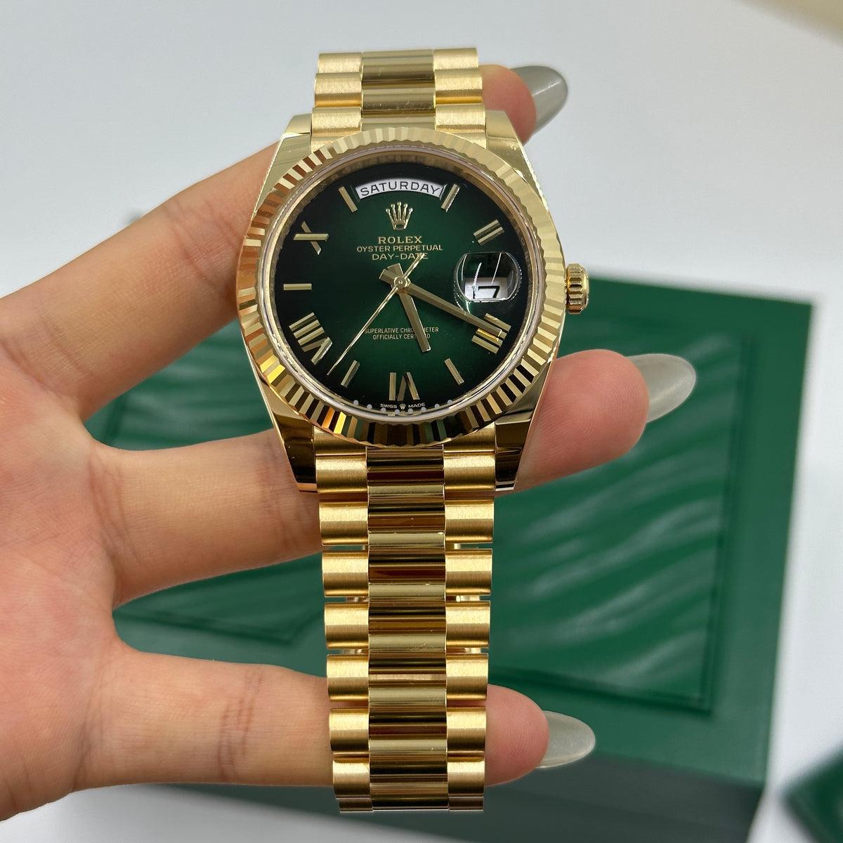 Rolex Day-Date 40 228238 Green Ombré Roman 2025