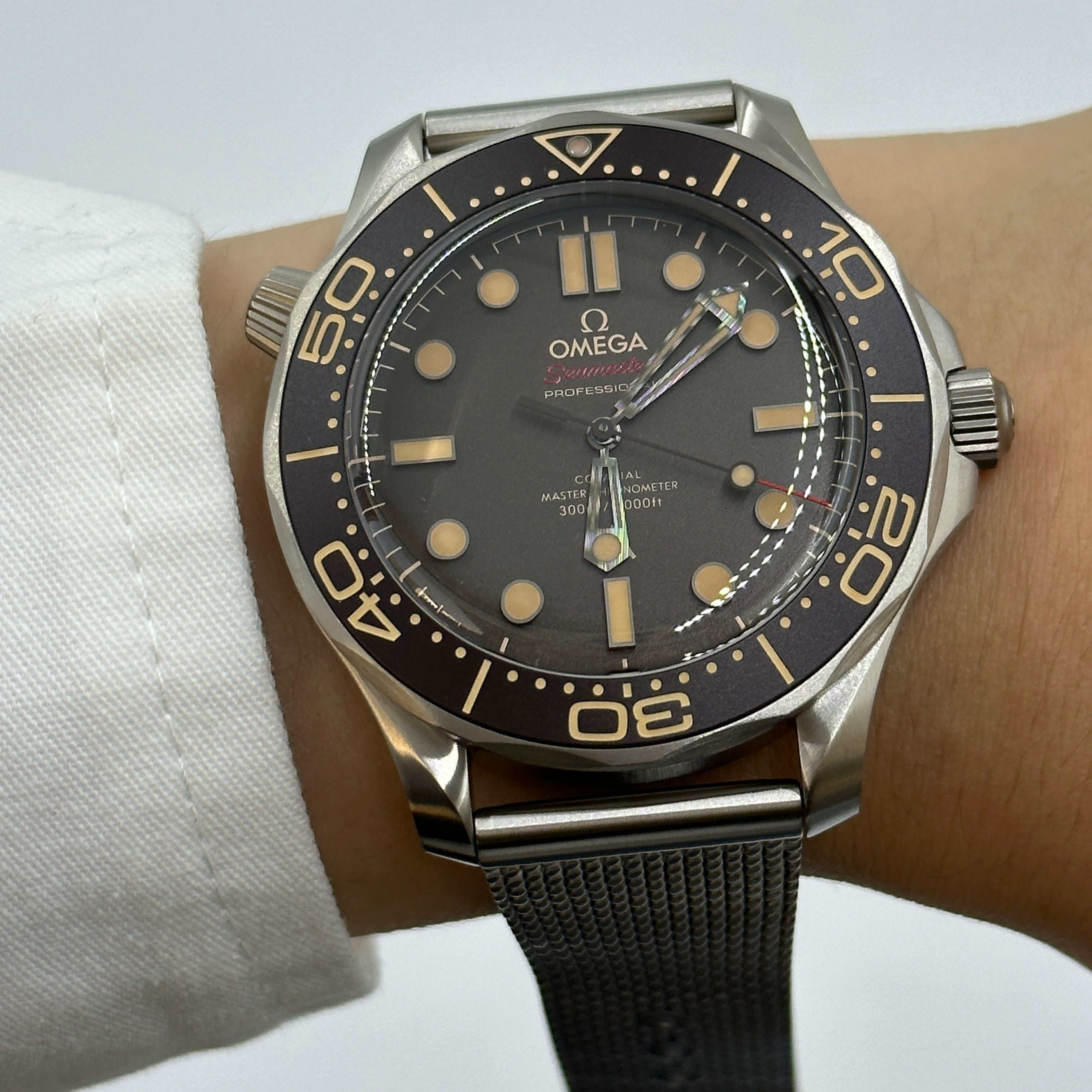 Omega Seamaster Diver 300M 210.90.42.20.01.001
