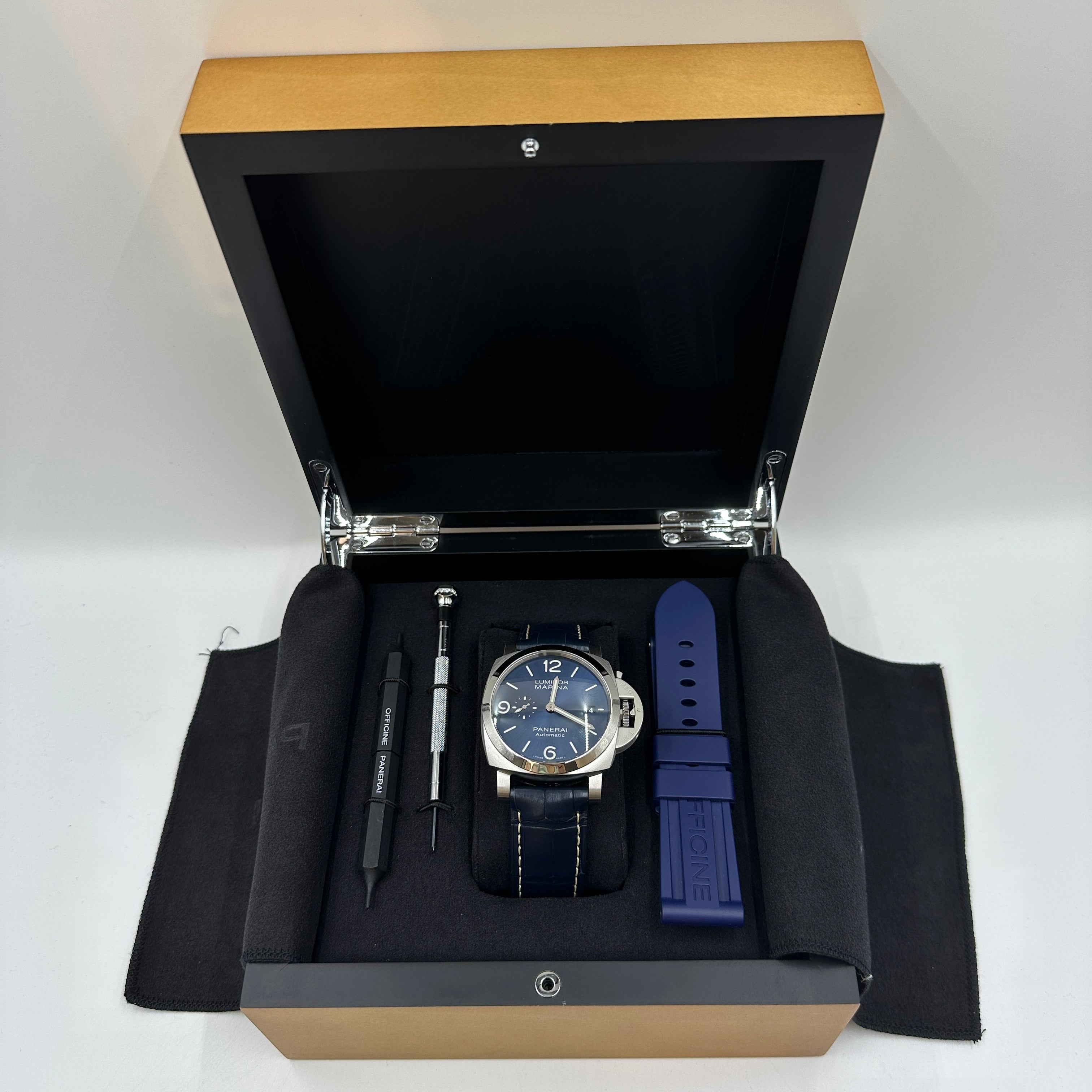 Panerai Luminor Marina PAM01313 2026
