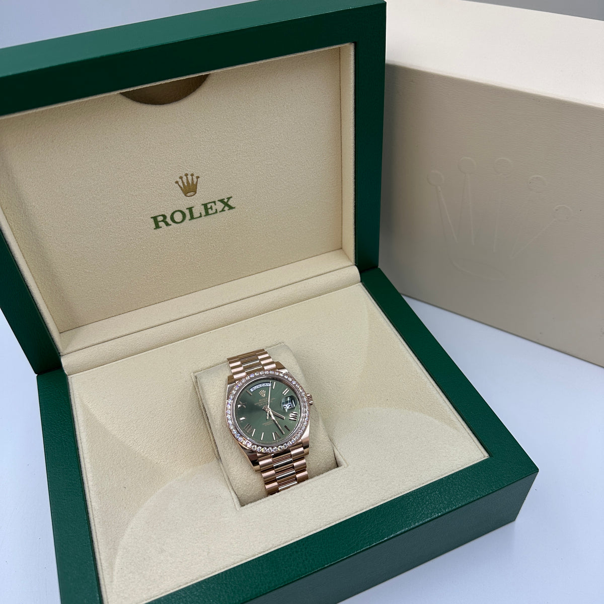 Rolex Day-Date 40 228345RBR Green Roman 2024