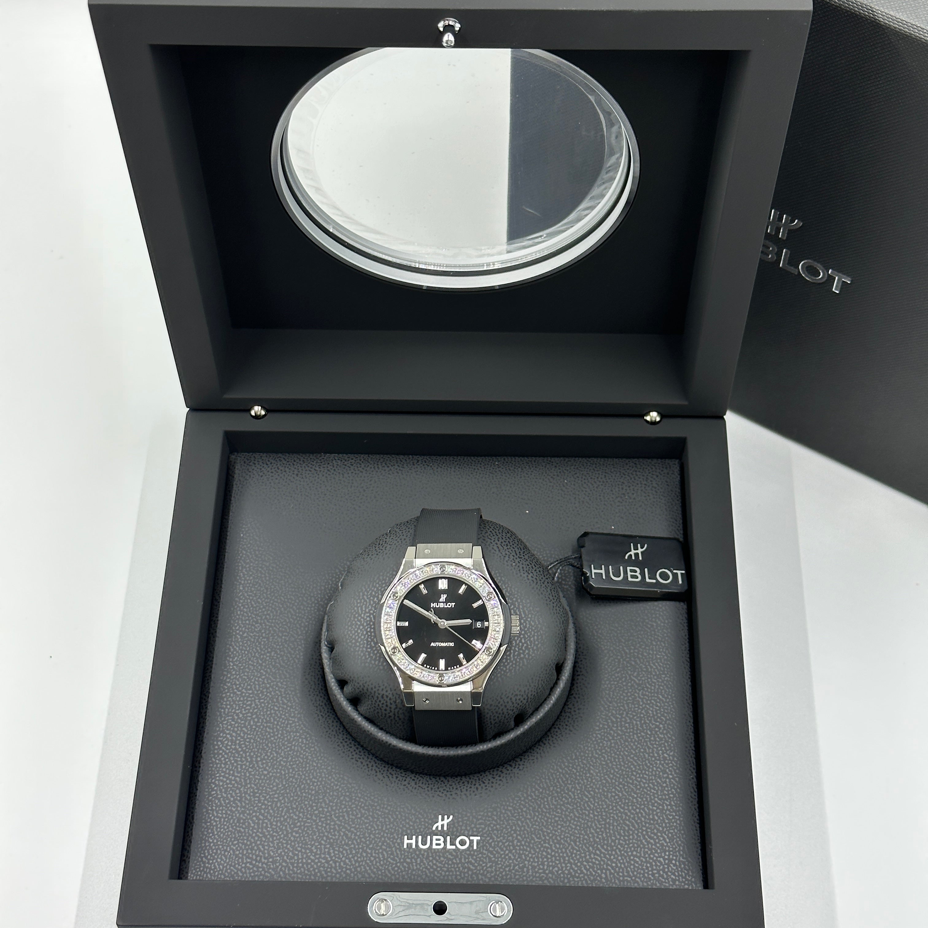 Hublot Classic Fusion 565.NX.1470.RX.1204
