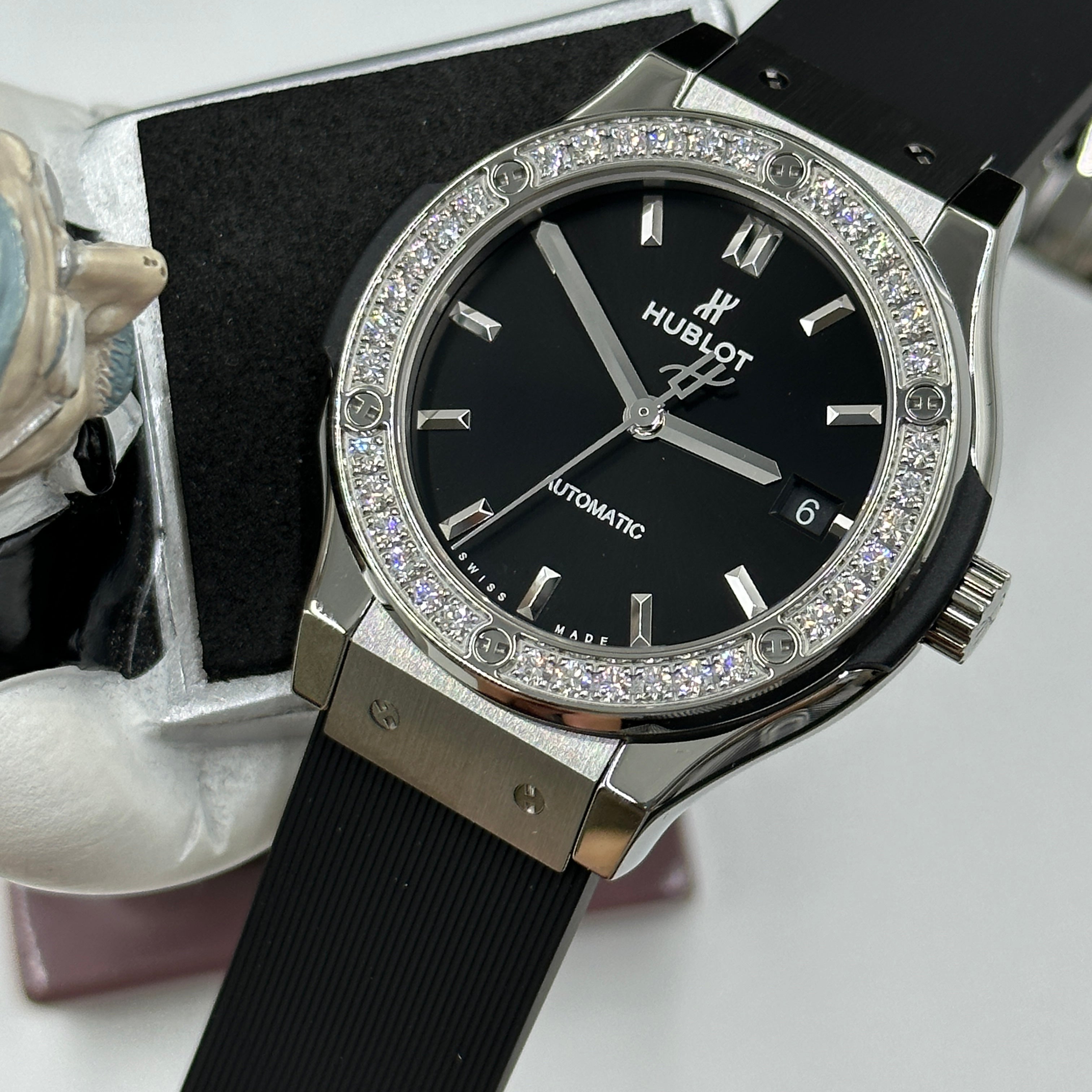 Hublot Classic Fusion 565.NX.1470.RX.1204