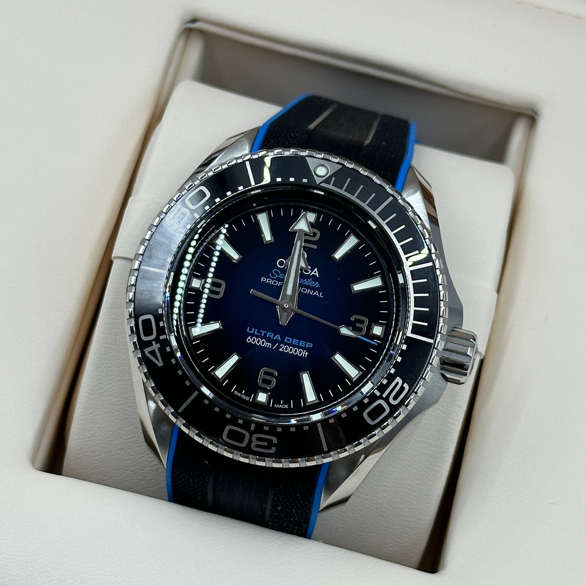 Omega Seamaster Planet Ocean 215.32.46.21.03.001 2026