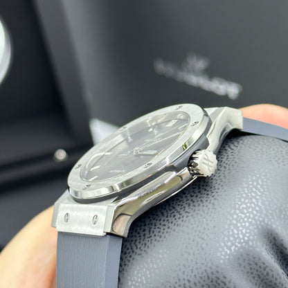 Hublot Classic Fusion 542.NX.7071.RX 2026