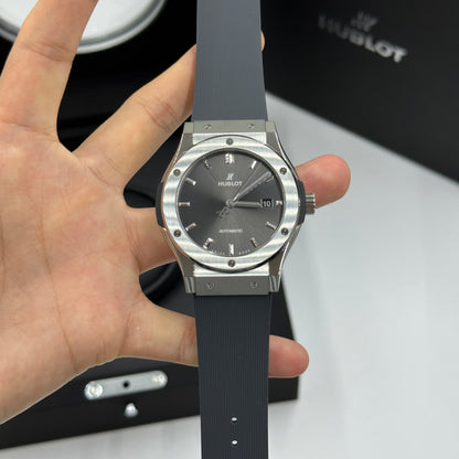 Hublot Classic Fusion 542.NX.7071.RX 2026