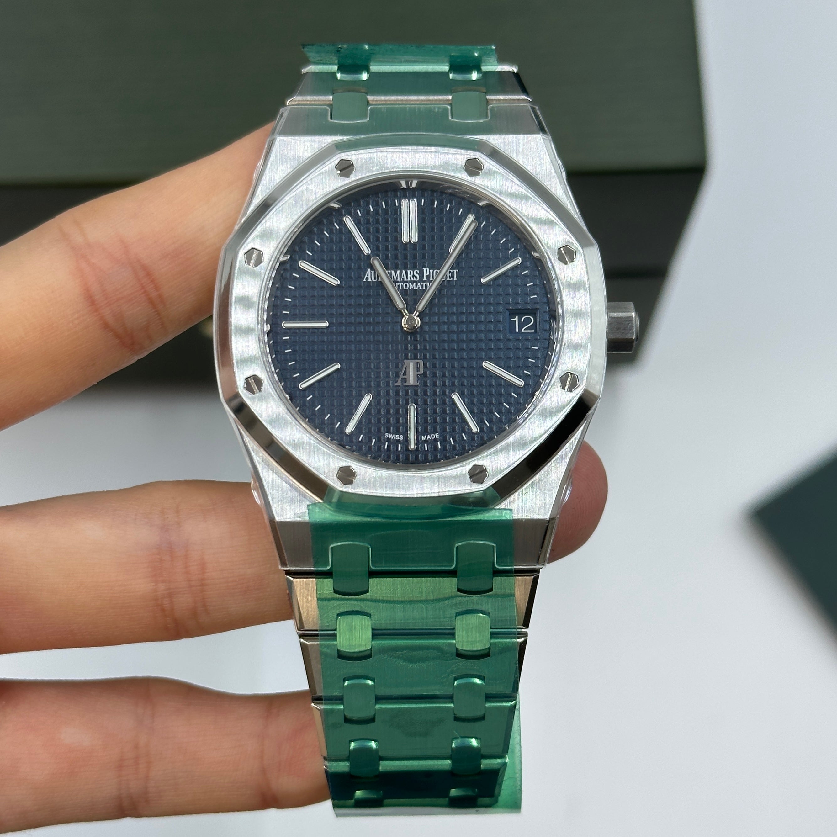 Audemars Piguet Royal Oak "jumbo" Extra-thin 16202ST.OO.1240ST.02 2026