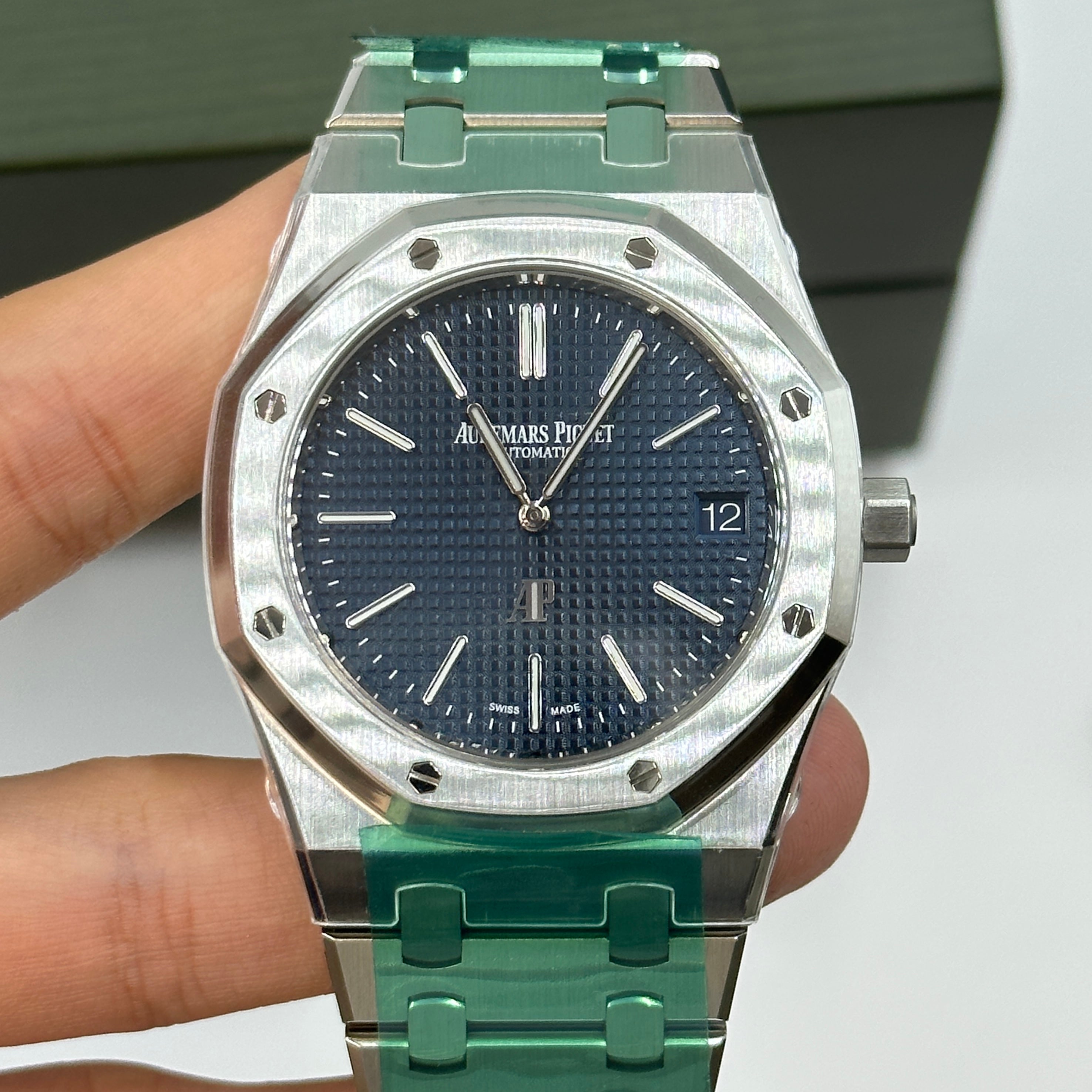 Audemars Piguet Royal Oak "jumbo" Extra-thin 16202ST.OO.1240ST.02 2026