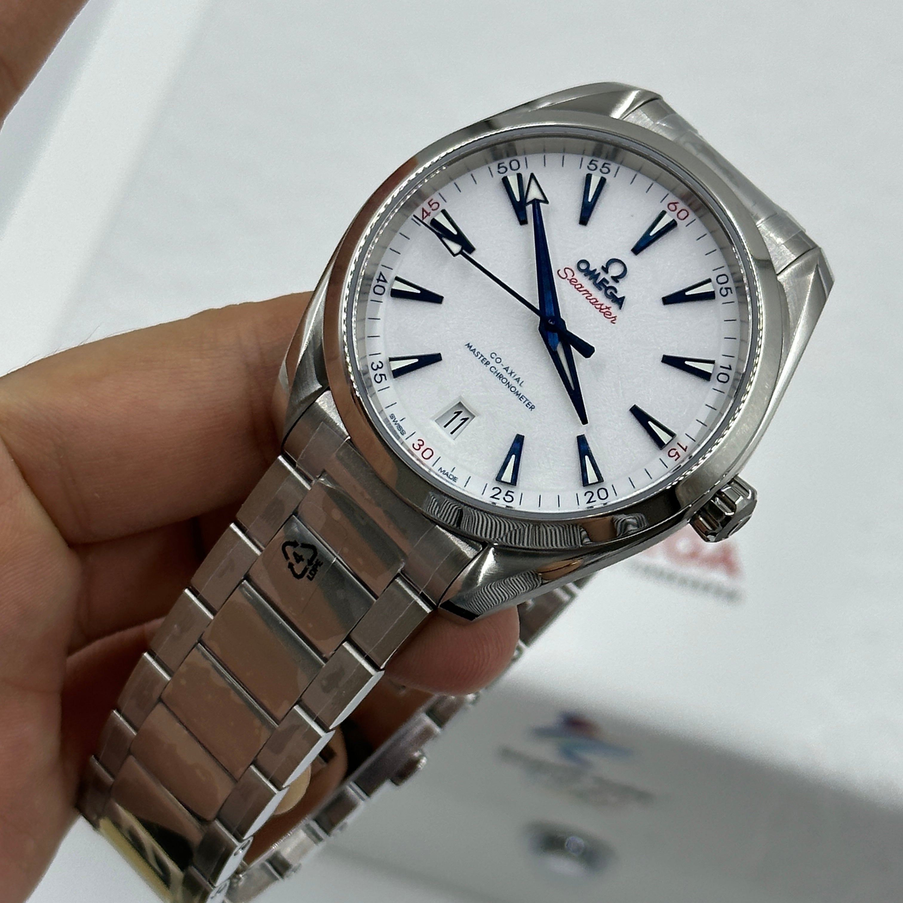 Omega Seamaster Aqua Terra 522.10.41.21.04.001  2026
