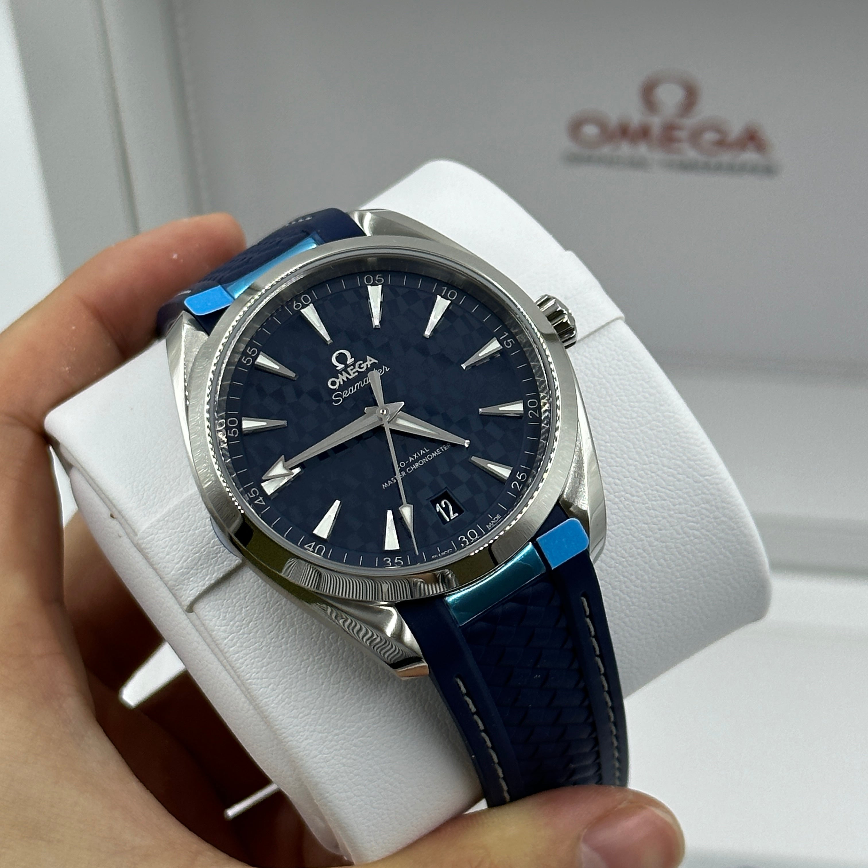 Omega 522.12.41.21.03.001 Seamaster Aqua Terra 150M Master Chronometer 41