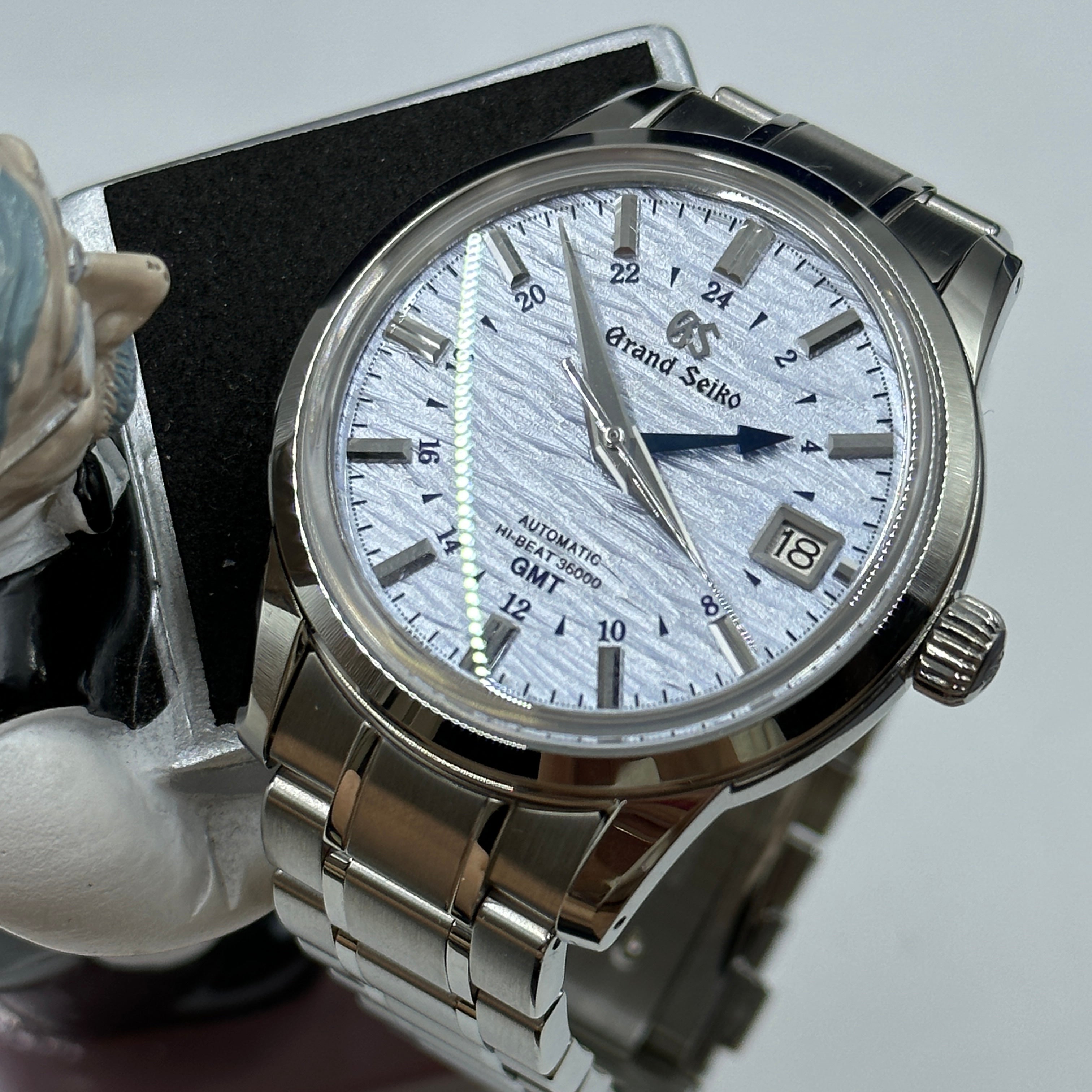 Grand Seiko Elegance 39.5MM SBGJ249G 2023