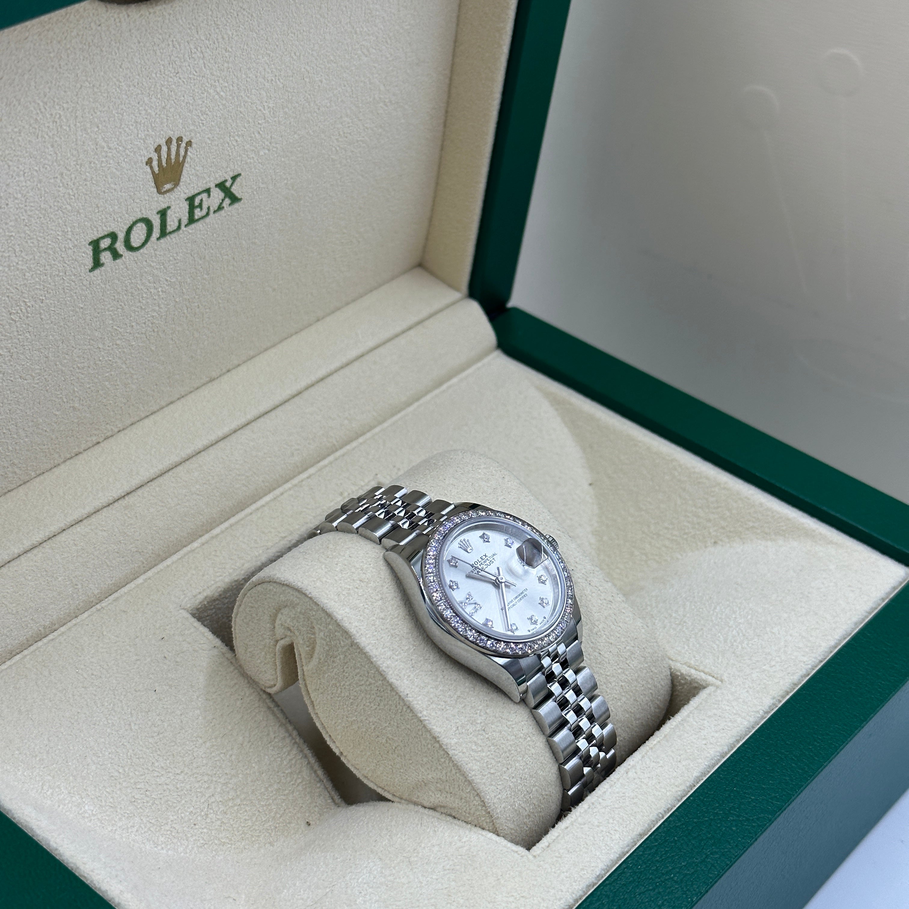 Rolex Lady-Datejust m279384RBR-0021 silver star diamons jub 2026