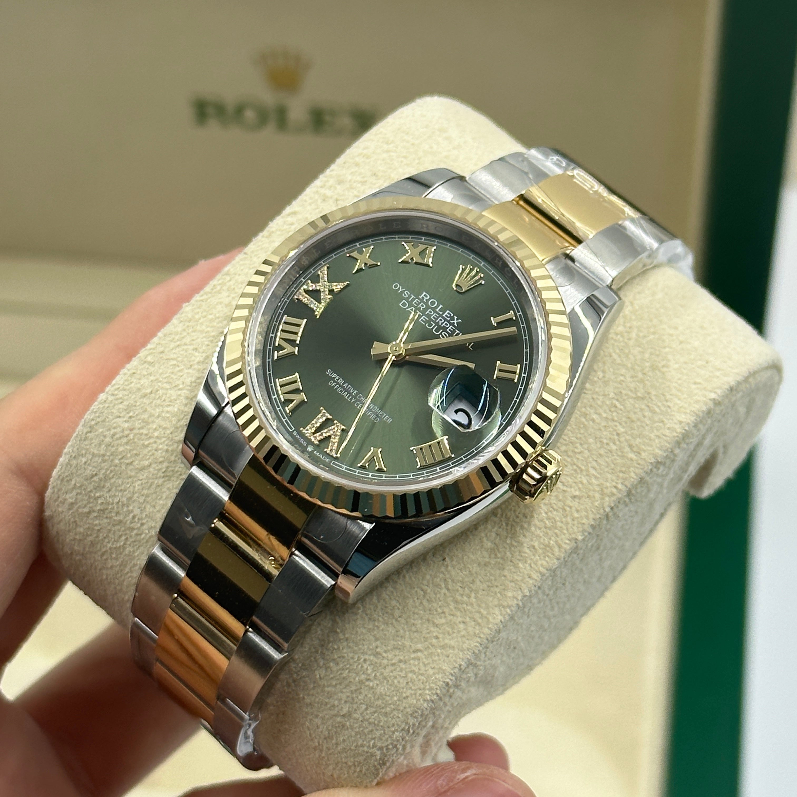 Rolex Datejust 36 126233 Grüne VIIX Oyster 2024