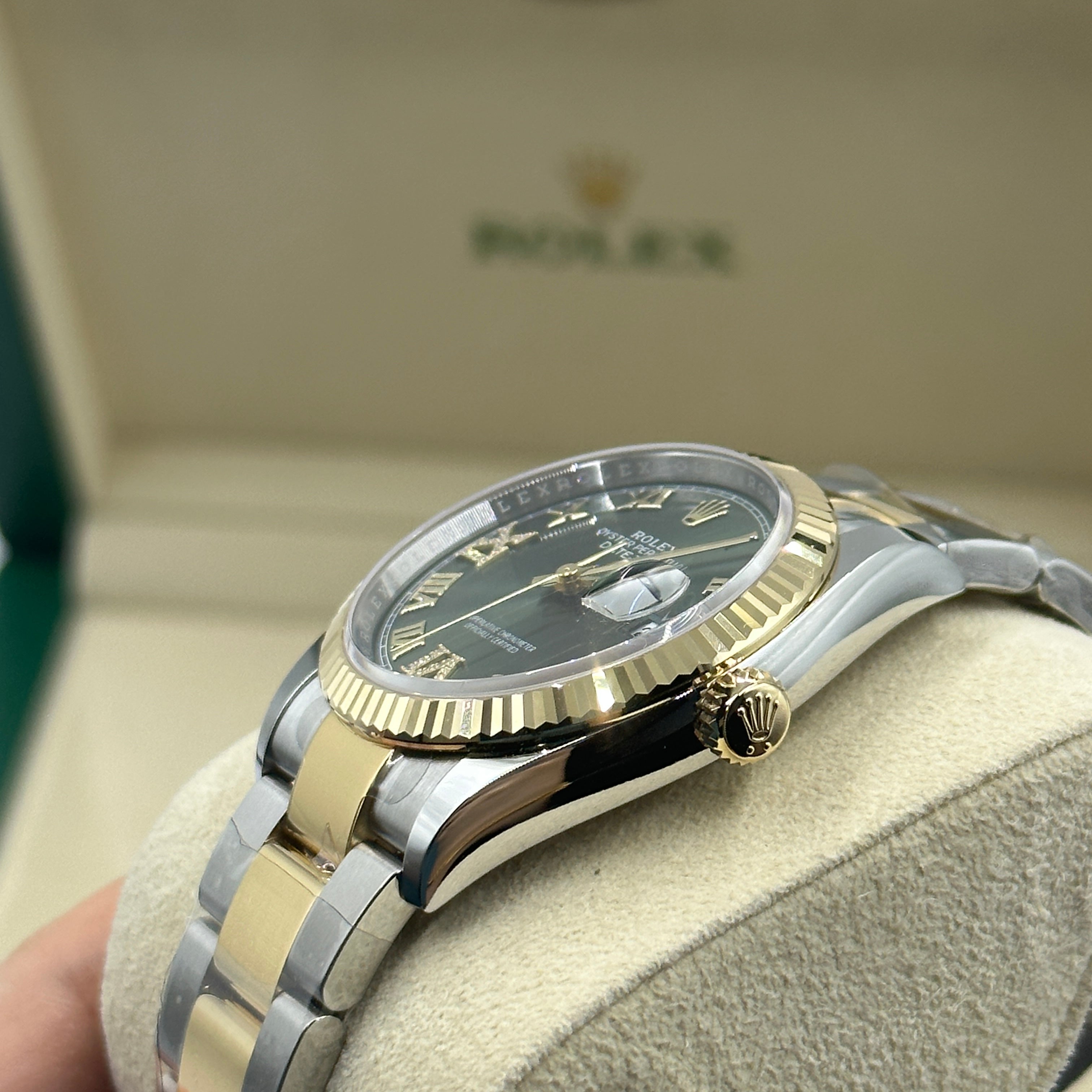 Rolex Datejust 36 126233 Grüne VIIX Oyster 2024