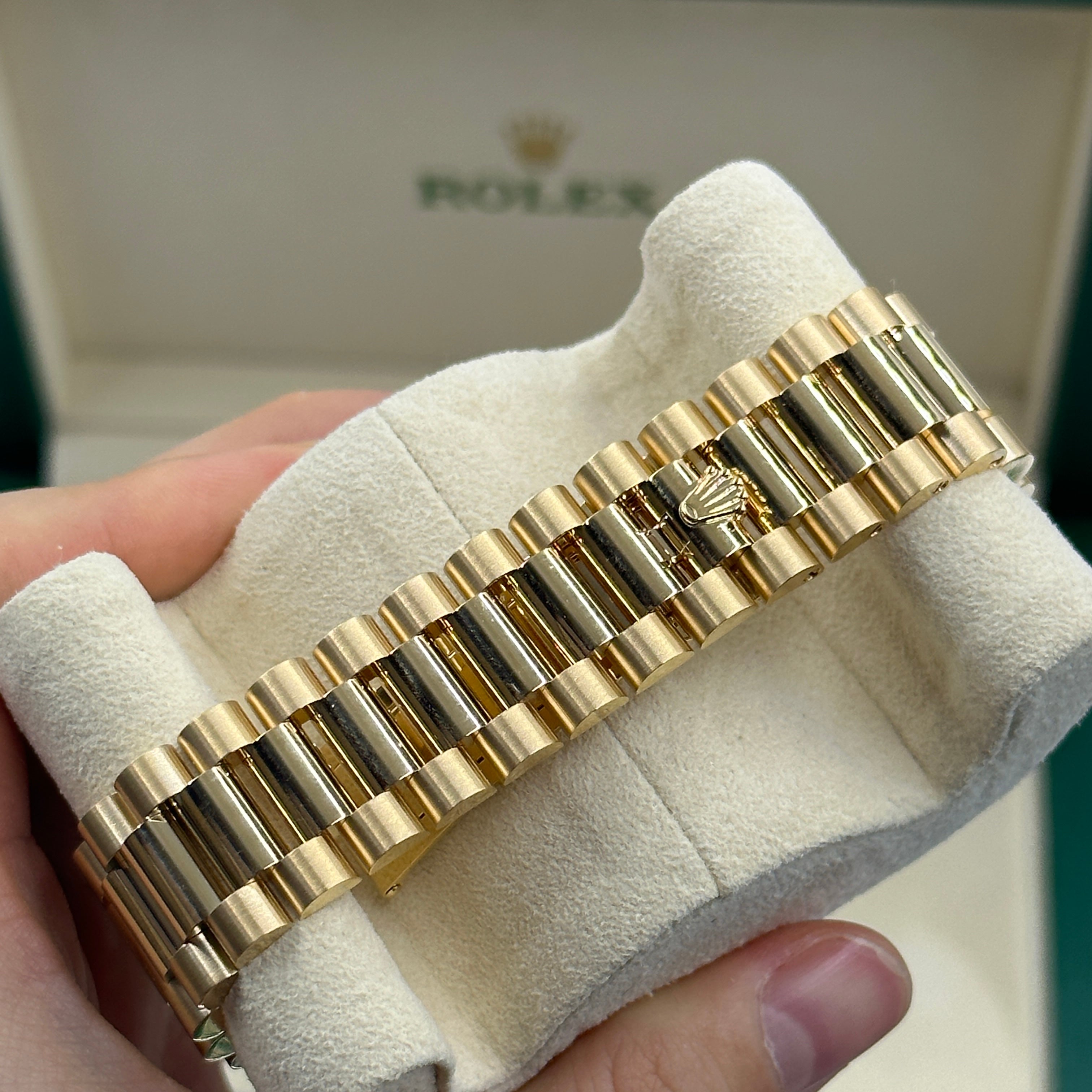 Rolex Day-Date 40 40 mm 228238 Silber Index 2023