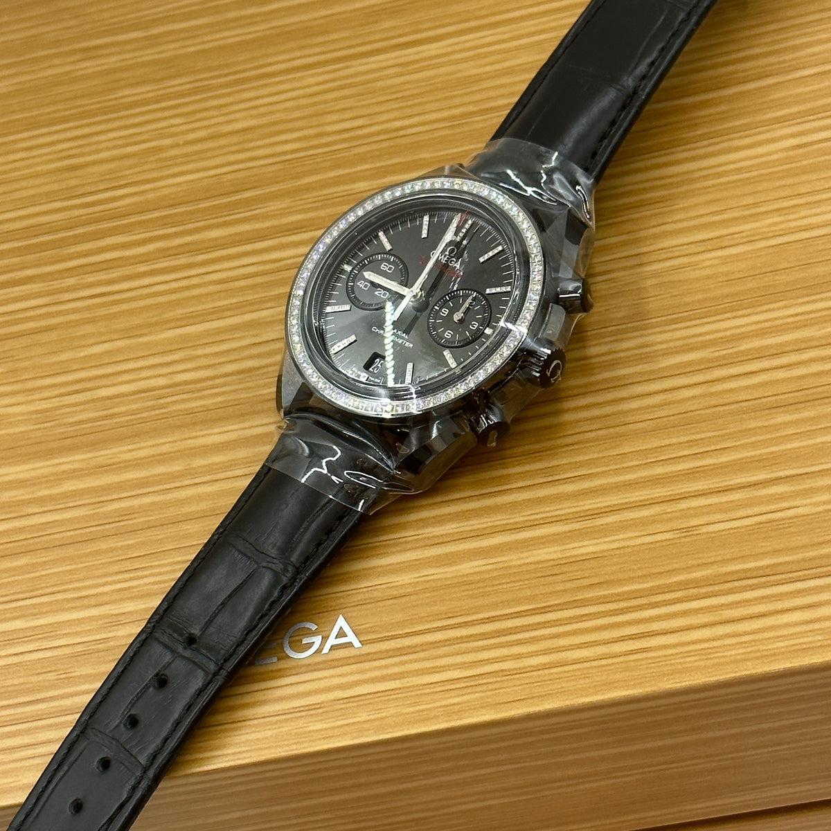 Omega Speedmaster Dark Side Of The Moon 311.98.44.51.51.001 2026