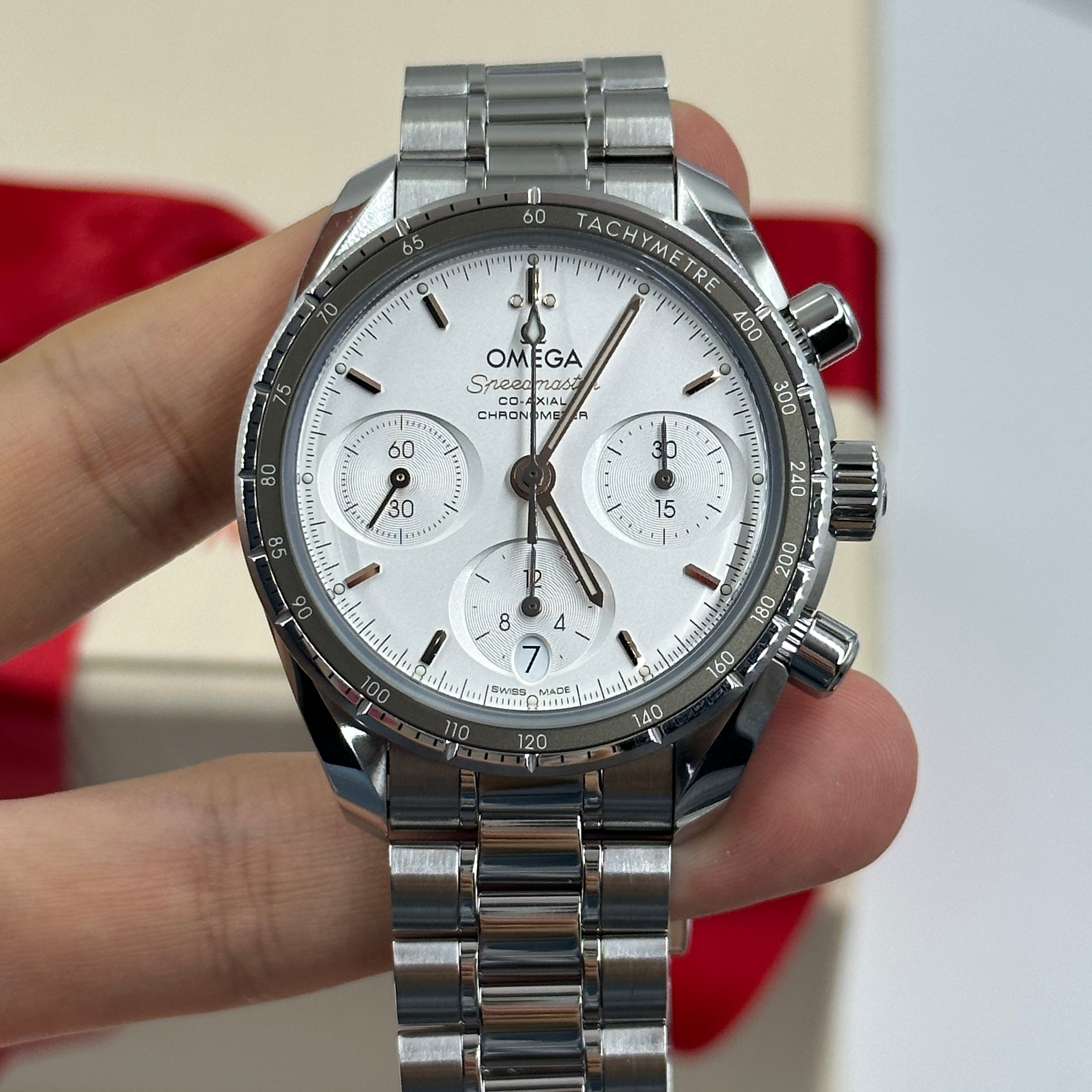 Omega Speedmaster 324.30.38.50.02.001
