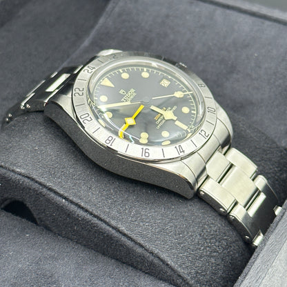 Tudor Black Bay Pro - m79470-0001