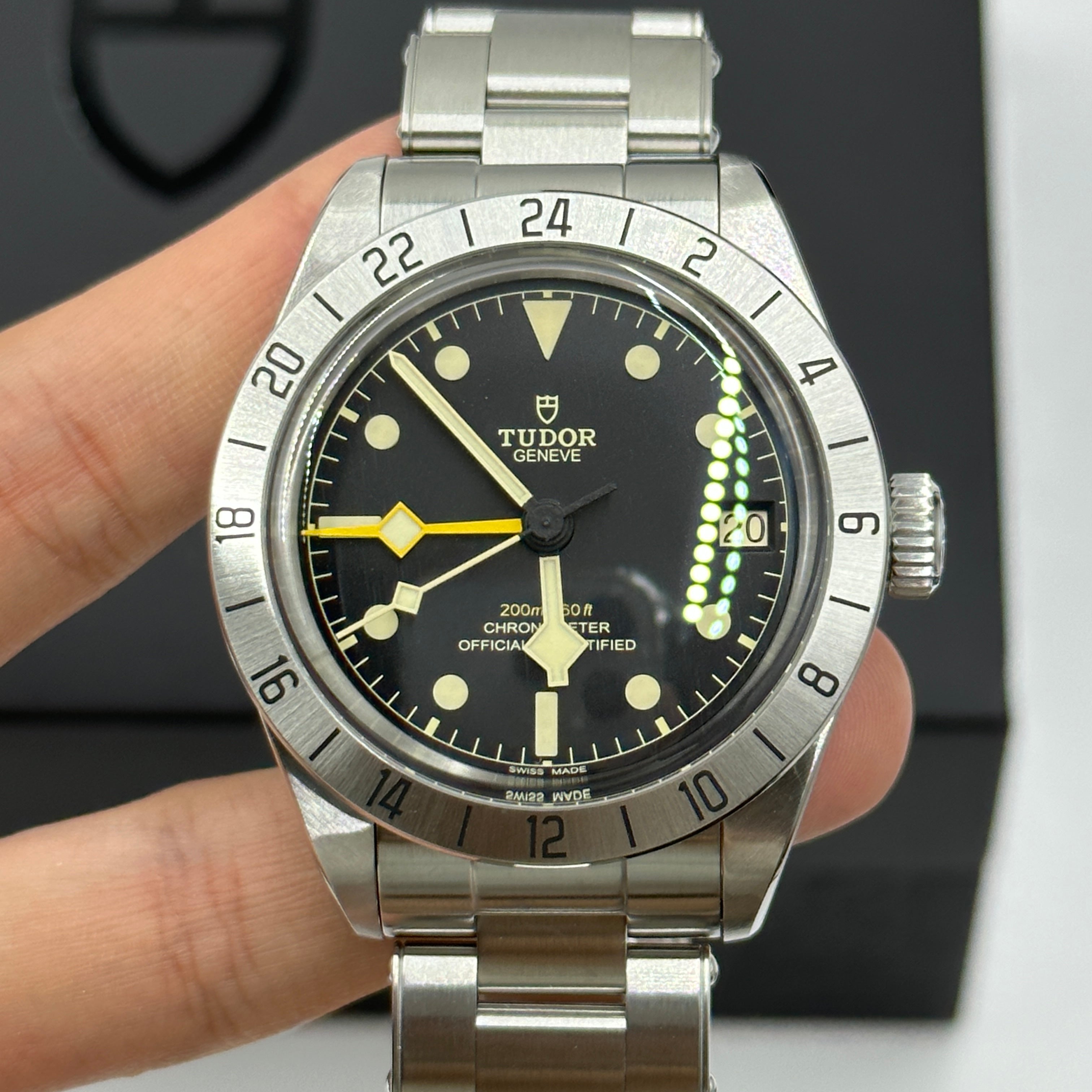Tudor Black Bay Pro - m79470-0001