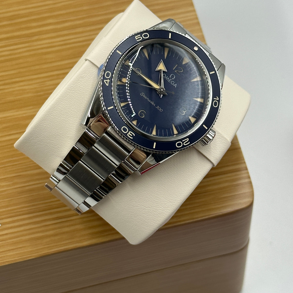Omega Seamaster 300 Co-Axial Master Chronometer 234.30.41.21.03.001 2026