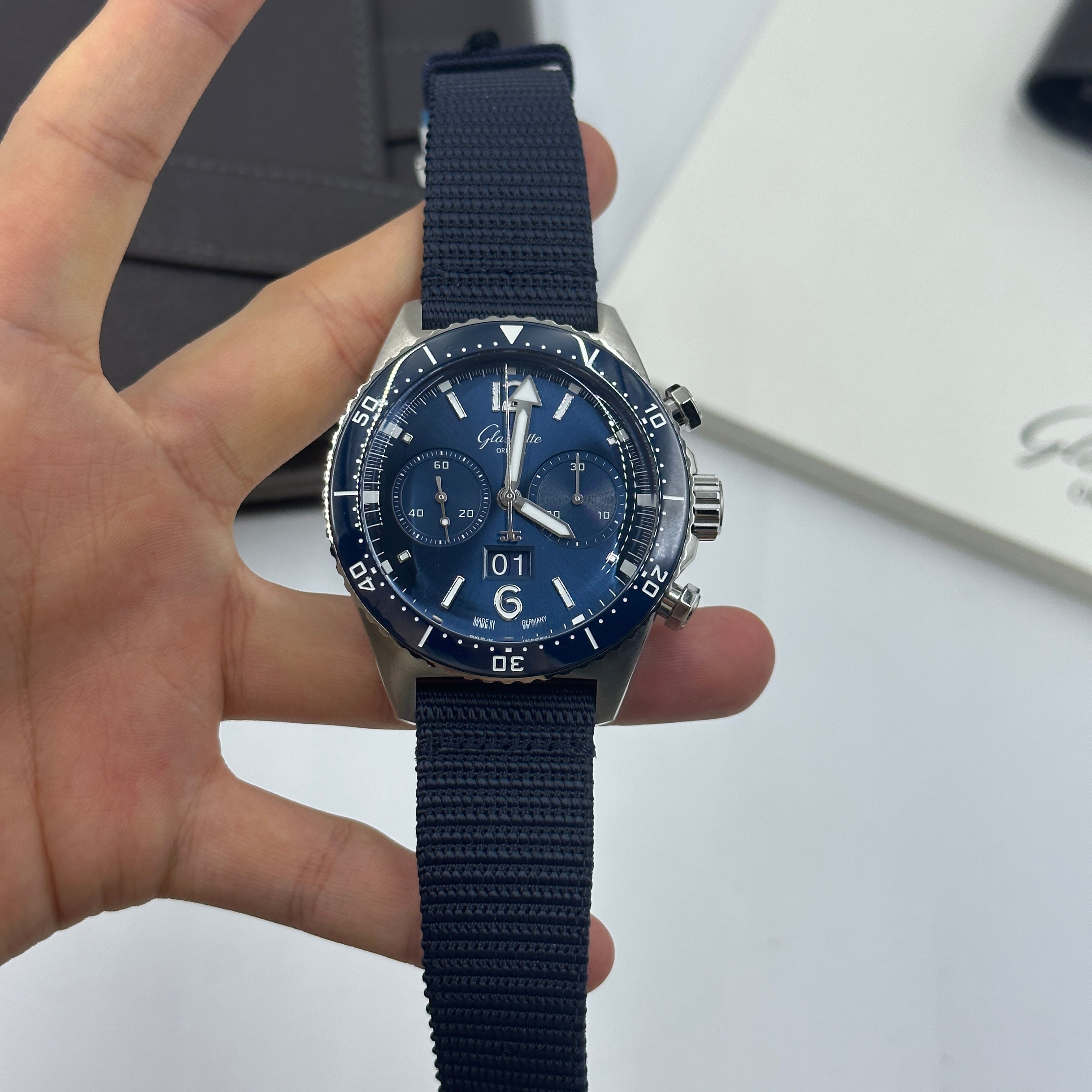 Glashütte Original Seaq Chronograph Blue Dial 1-37-23-02-81-36 2026