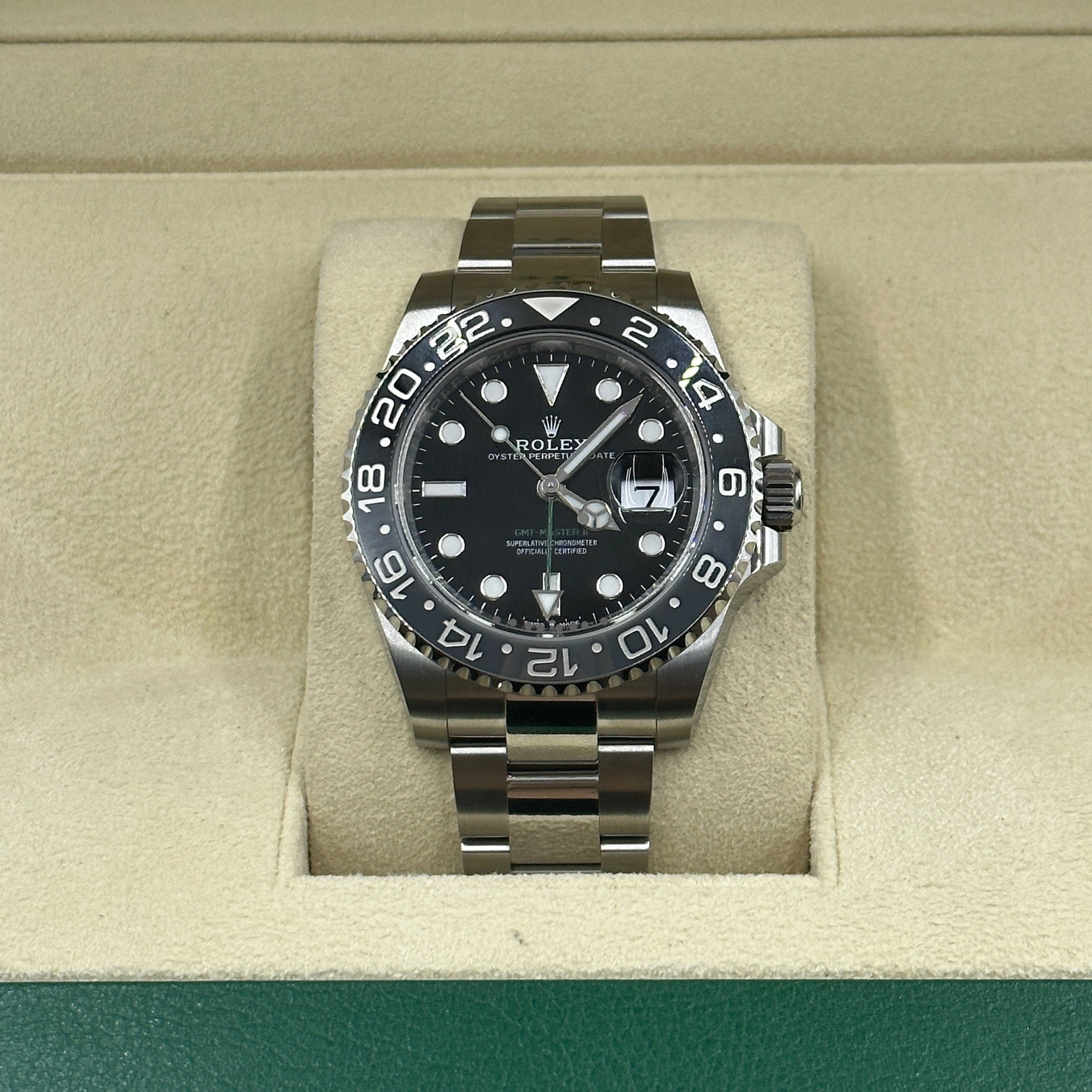 Rolex GMT-Master II 126710GRNR Oyster 2026