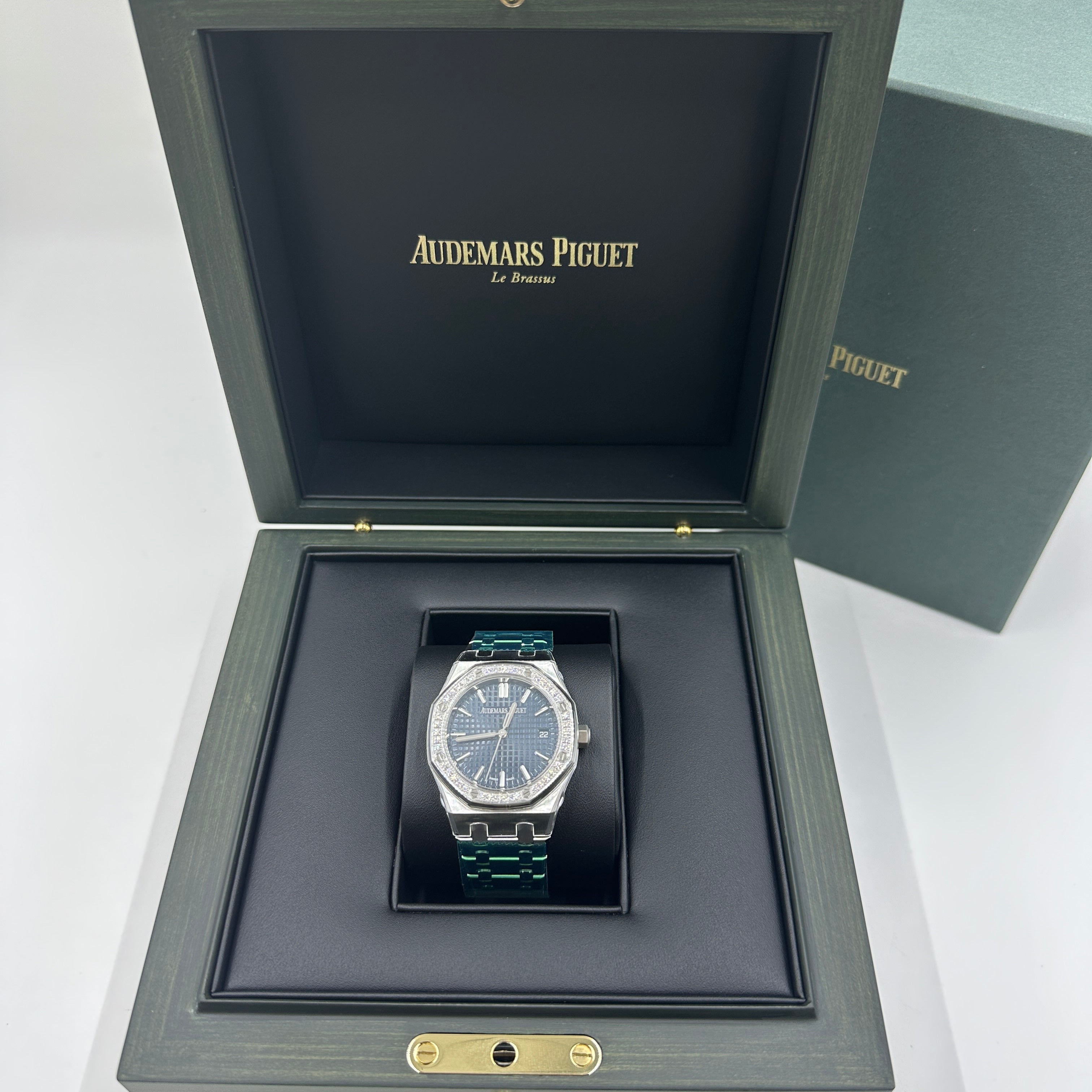 Audemars Piguet Royal Oak  77451ST.ZZ.1361ST.04 2026