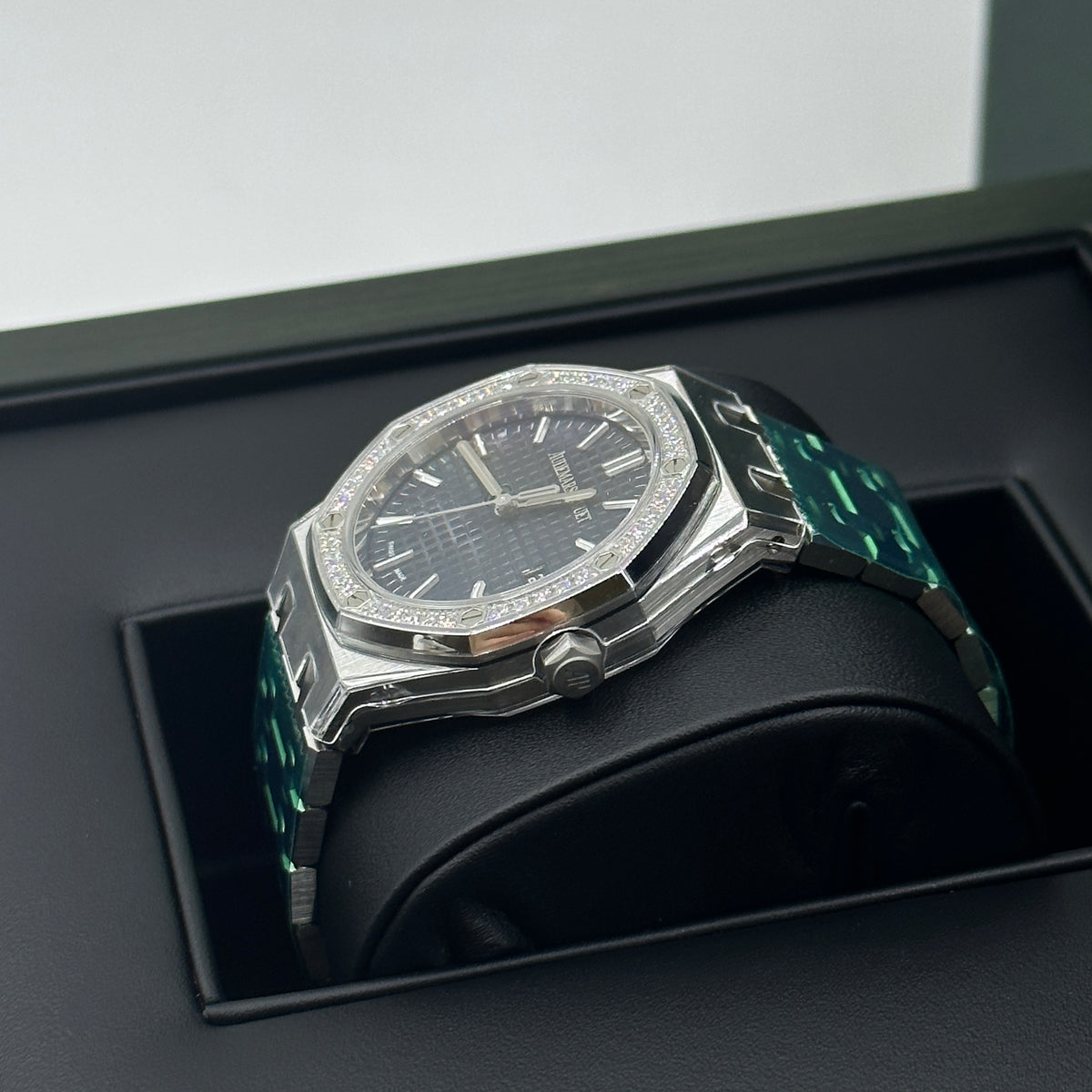 Audemars Piguet Royal Oak  77451ST.ZZ.1361ST.04 2026