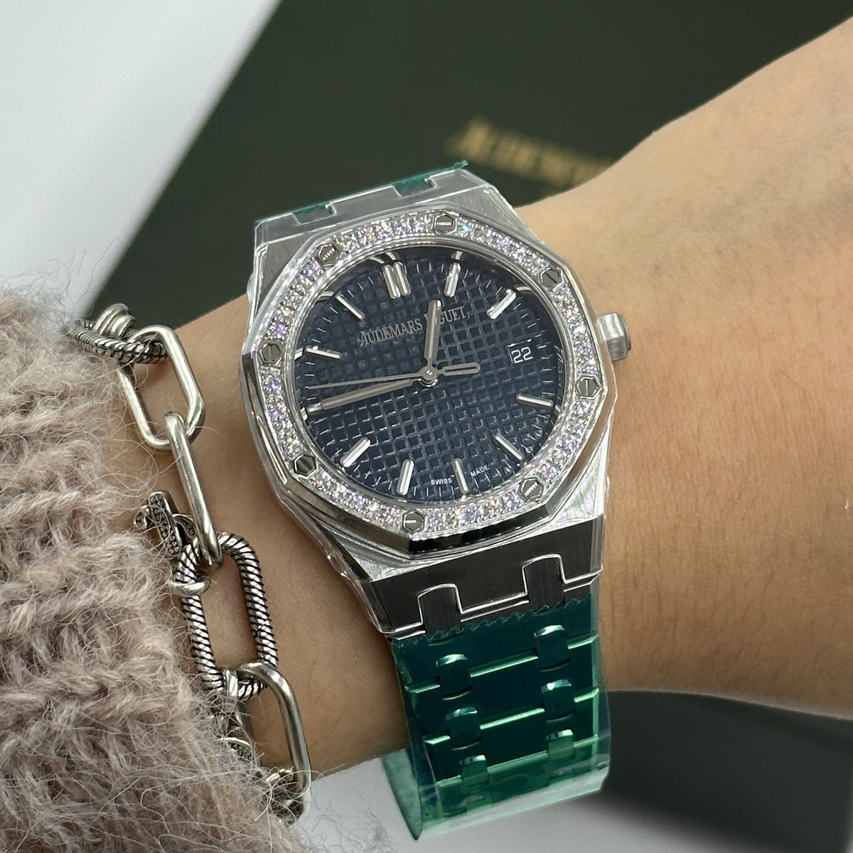 Audemars Piguet Royal Oak  77451ST.ZZ.1361ST.04 2026