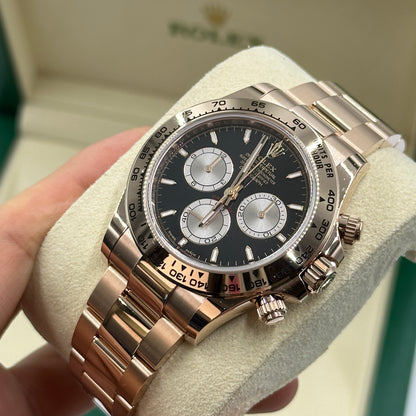 Rolex Cosmograph Daytona 126505 Hellschwarz und Sundust