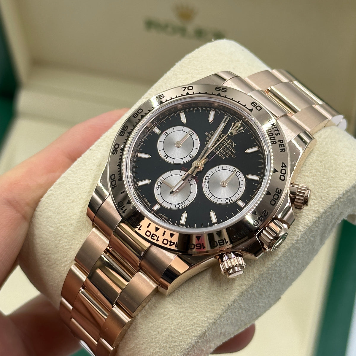 Rolex Cosmograph Daytona 126505 Black 2024