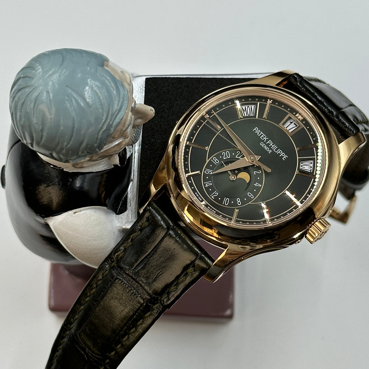 Patek Philippe Complications 5205R-011 2025