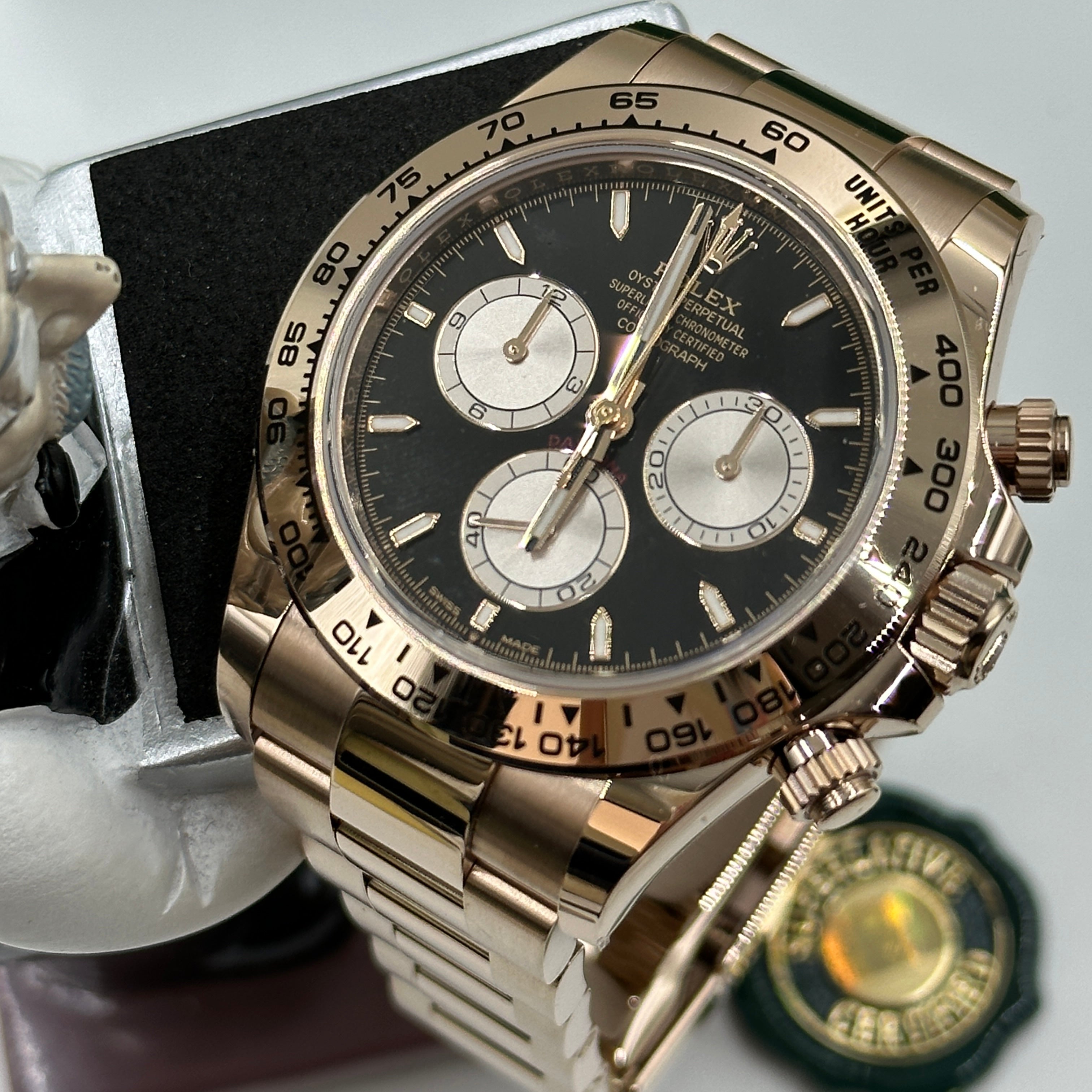 Rolex Cosmograph Daytona 126505 Hellschwarz und Sundust