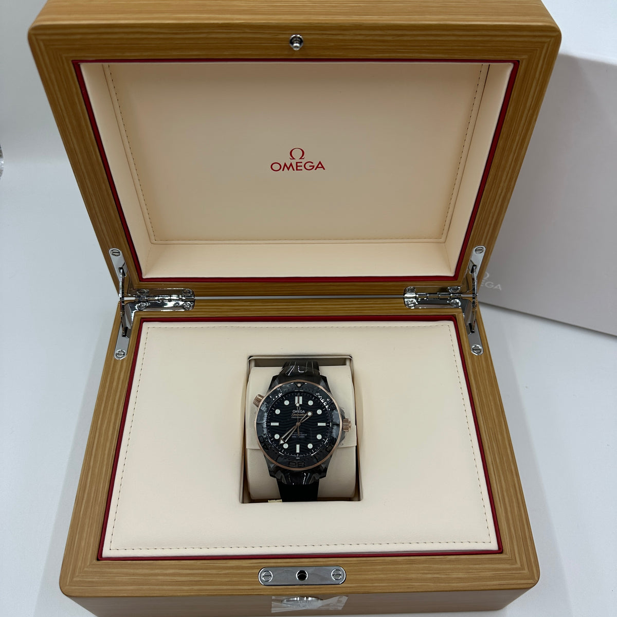 Omega Seamaster Diver 300m Master Chronometer 210.62.44.20.01.001 2026
