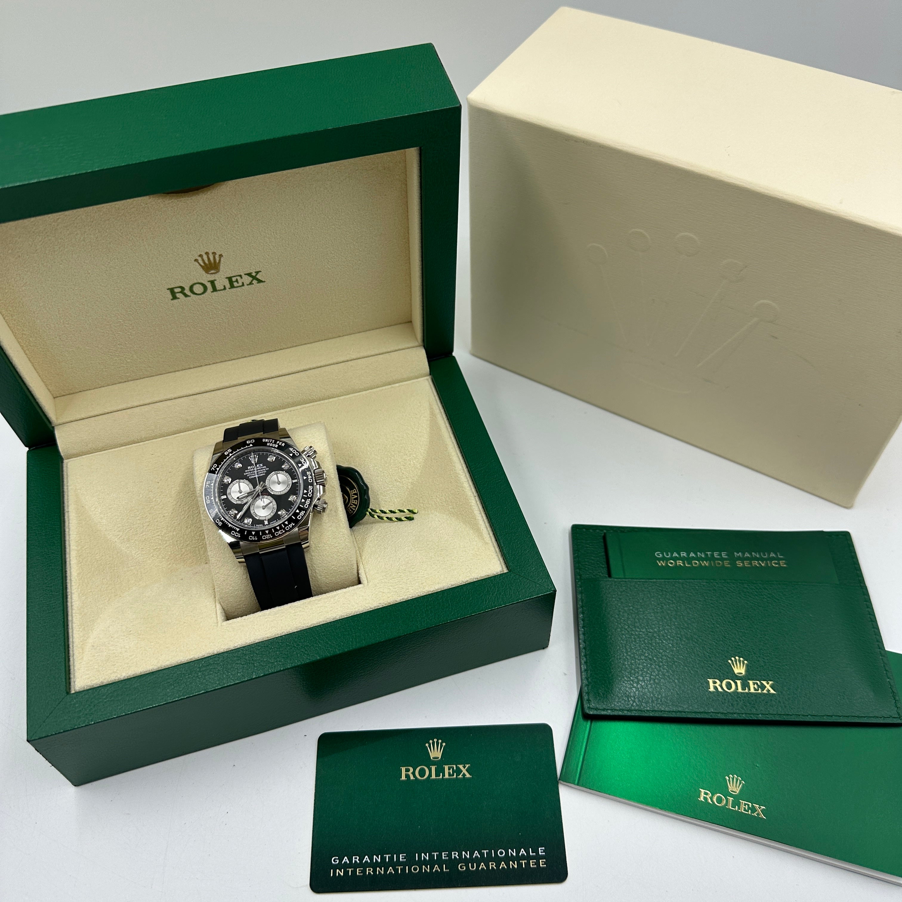 Rolex Cosmograph Daytona 126519 Helles Schwarz und Stahl mit Diamanten besetzt