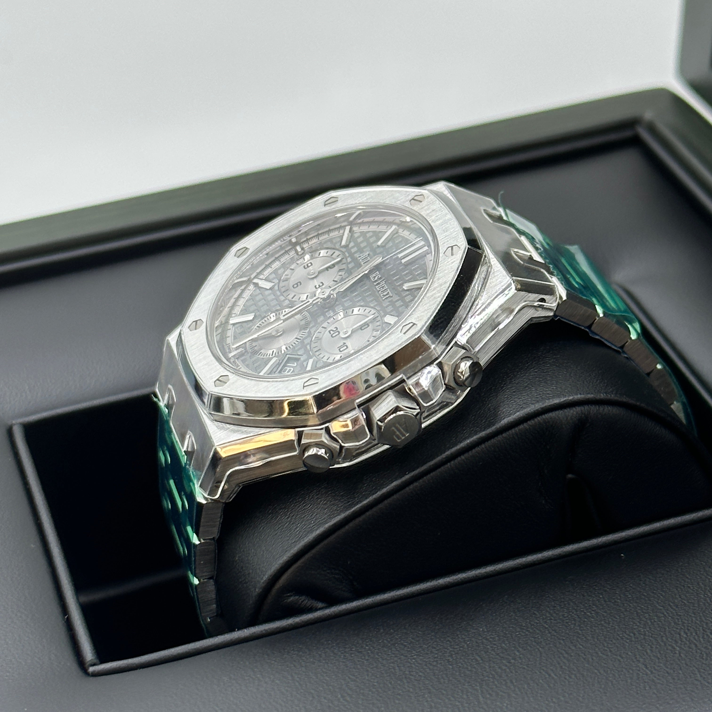 Audemars Piguet Royal Oak Selfwinding Chronograph 26715ST.OO.1356ST.02  2026