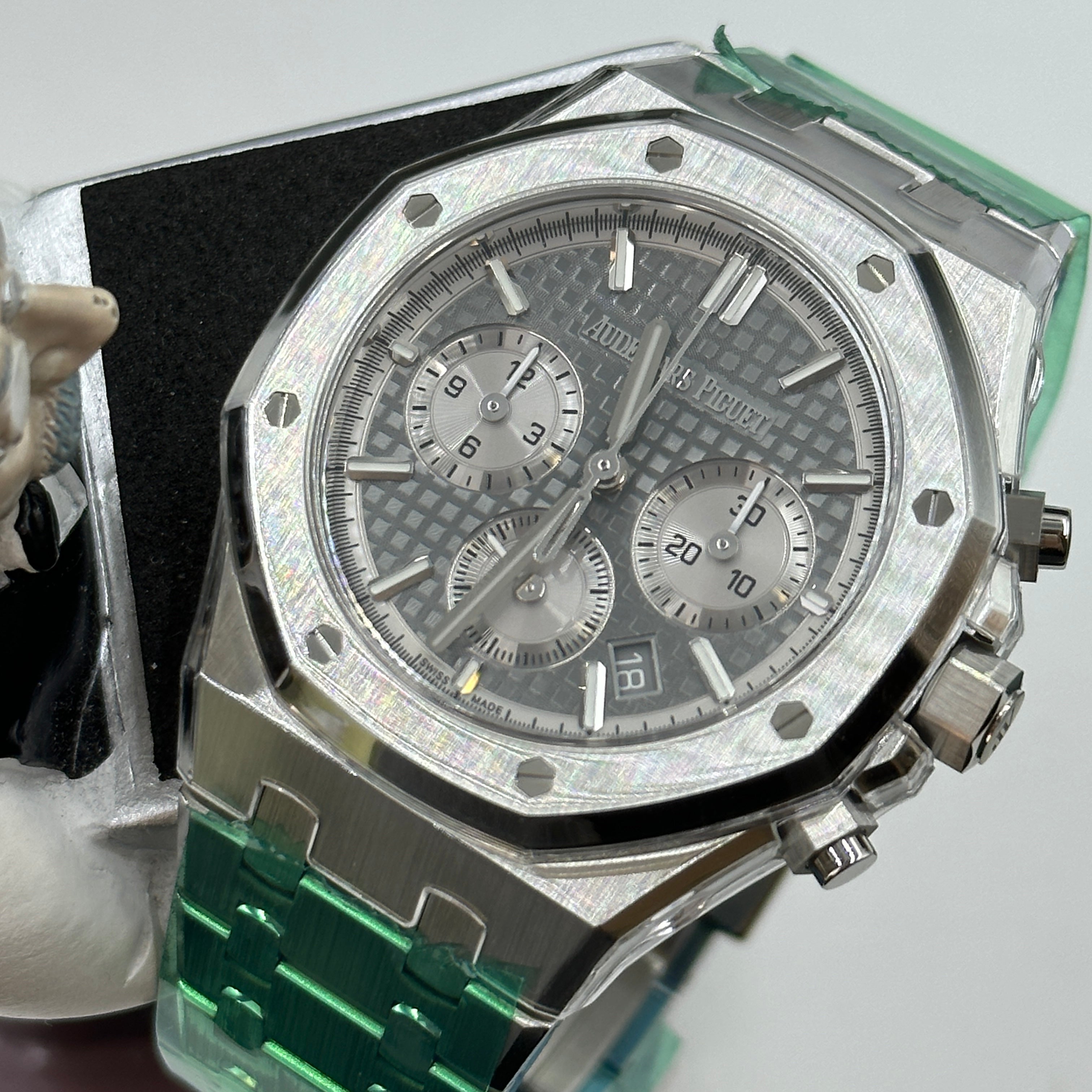 Audemars Piguet Royal Oak Selfwinding Chronograph 26715ST.OO.1356ST.02  2025